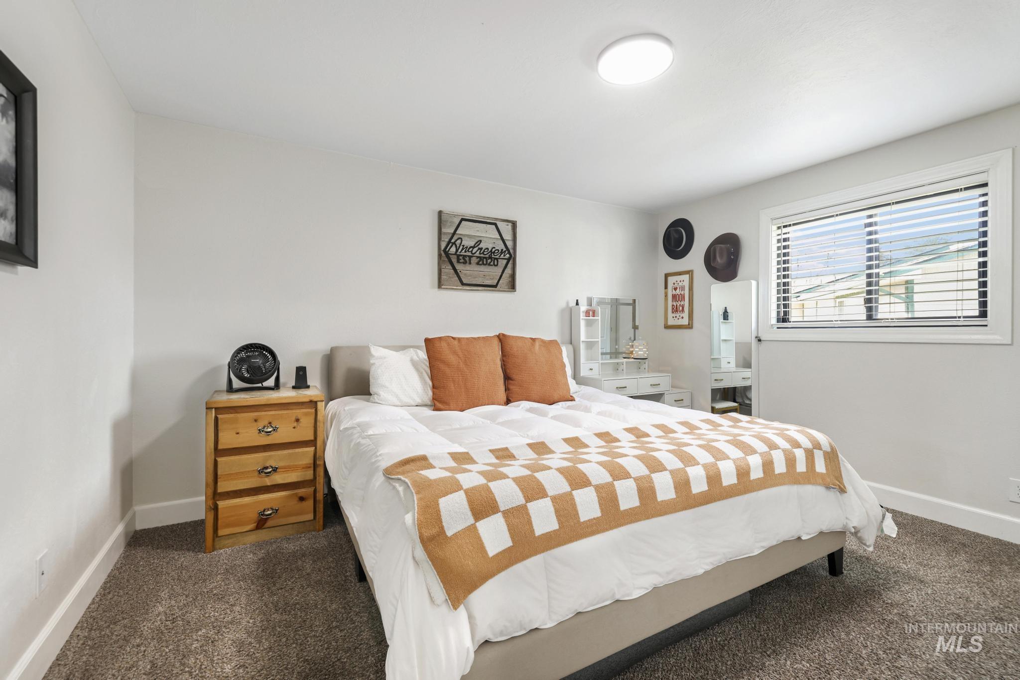 1149 Blake Street N, Twin Falls, Idaho 83301, 4 Bedrooms, 3 Bathrooms, Residential For Sale, Price $459,900,MLS 98978246