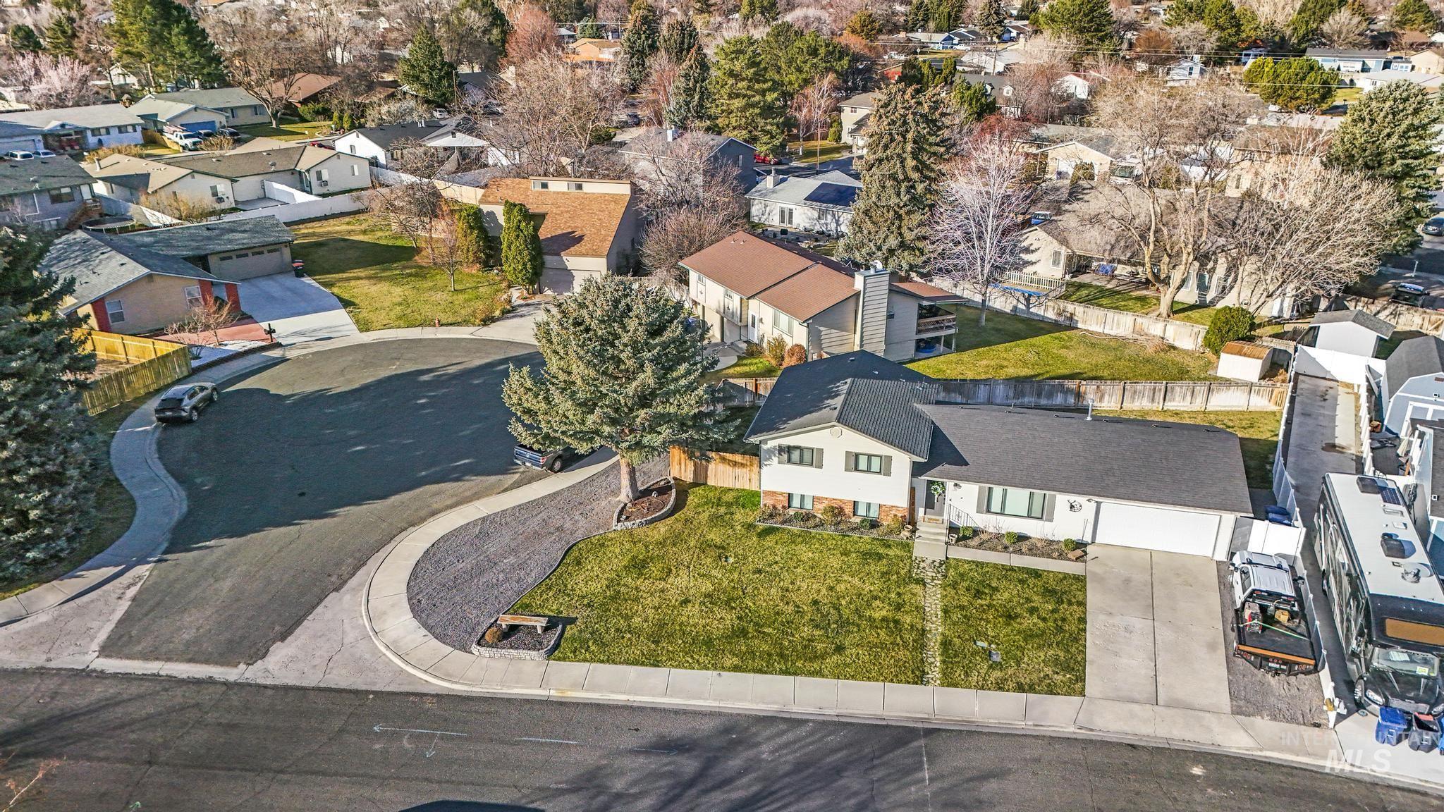 1149 Blake Street N, Twin Falls, Idaho 83301, 4 Bedrooms, 3 Bathrooms, Residential For Sale, Price $459,900,MLS 98978246