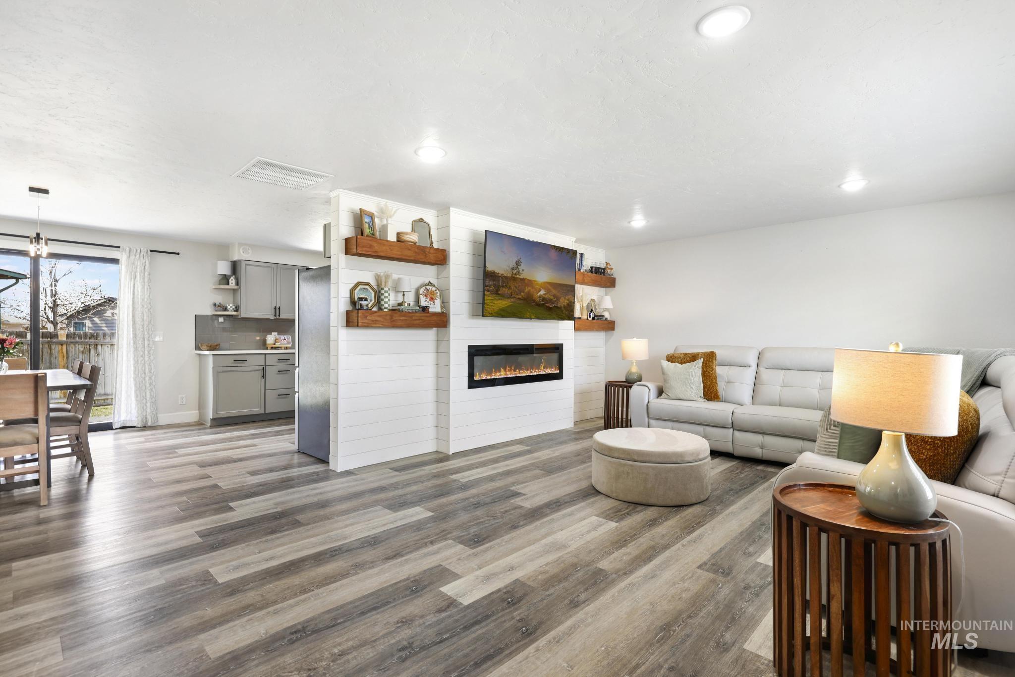 1149 Blake Street N, Twin Falls, Idaho 83301, 4 Bedrooms, 3 Bathrooms, Residential For Sale, Price $459,900,MLS 98978246