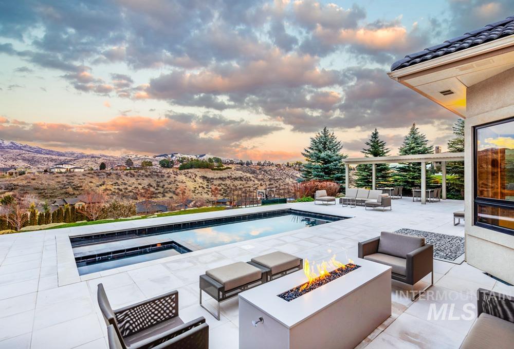 547 E Orion Ct, Boise, Idaho 83702, 5 Bedrooms, 4.5 Bathrooms, Residential For Sale, Price $3,100,000, 98978247