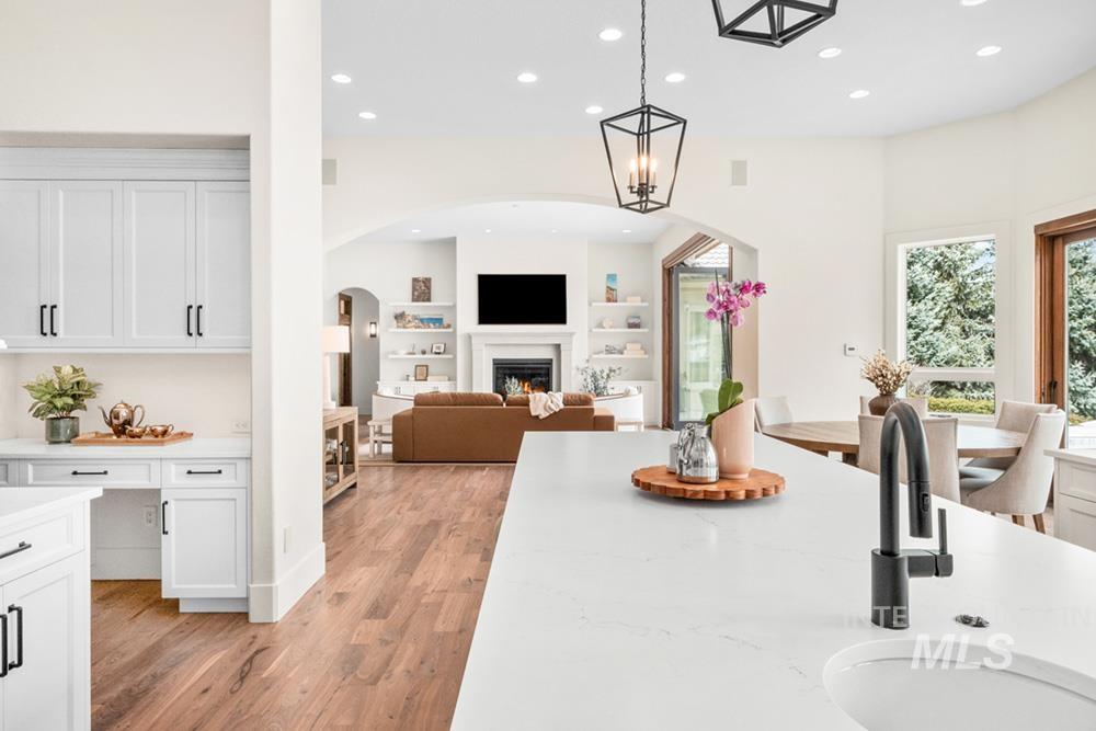 547 E Orion Ct, Boise, Idaho 83702, 5 Bedrooms, 4.5 Bathrooms, Residential For Sale, Price $3,100,000, 98978247