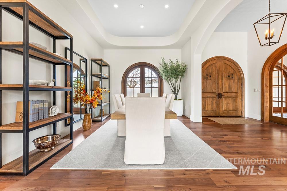 547 E Orion Ct, Boise, Idaho 83702, 5 Bedrooms, 4.5 Bathrooms, Residential For Sale, Price $3,100,000, 98978247