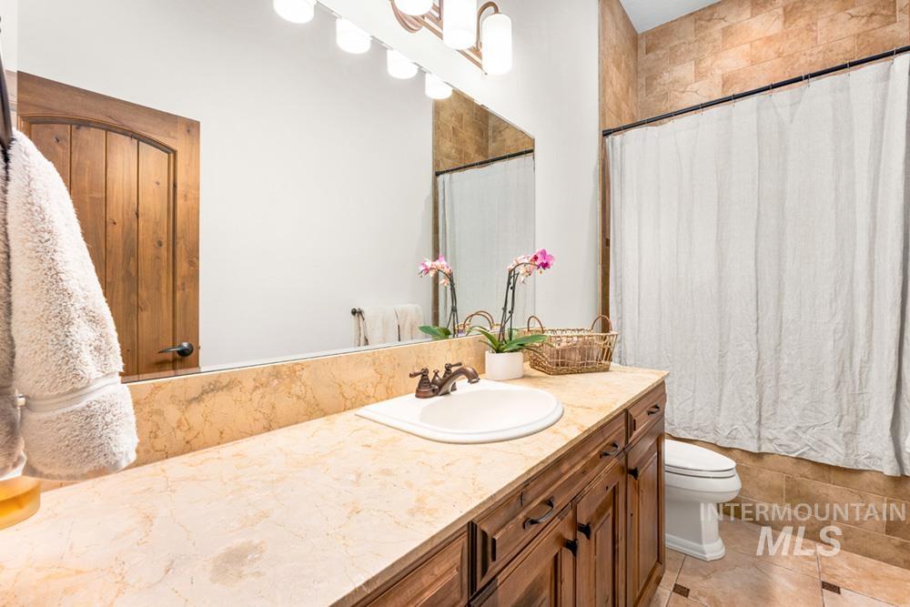 547 E Orion Ct, Boise, Idaho 83702, 5 Bedrooms, 4.5 Bathrooms, Residential For Sale, Price $3,100,000, 98978247