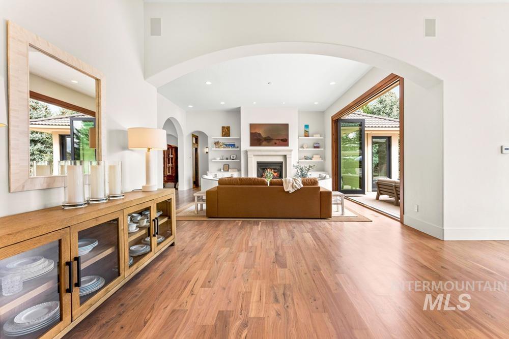 547 E Orion Ct, Boise, Idaho 83702, 5 Bedrooms, 4.5 Bathrooms, Residential For Sale, Price $3,100,000, 98978247