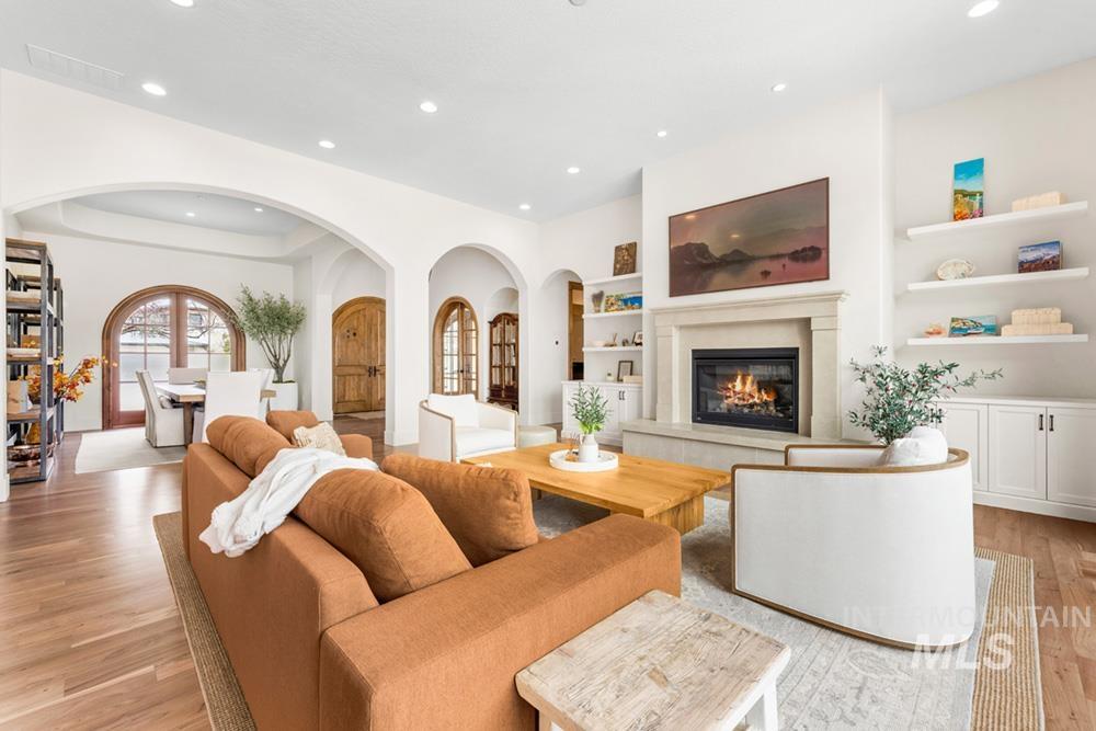 547 E Orion Ct, Boise, Idaho 83702, 5 Bedrooms, 4.5 Bathrooms, Residential For Sale, Price $3,100,000, 98978247