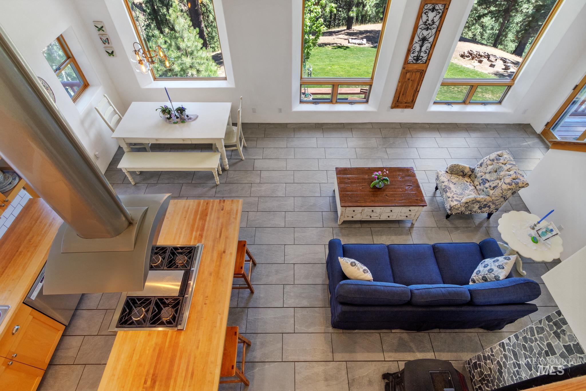 222 Rush Creek Road, Boise, Idaho 83716, 3 Bedrooms, 2.5 Bathrooms, Residential For Sale, Price $799,000,MLS 98978248