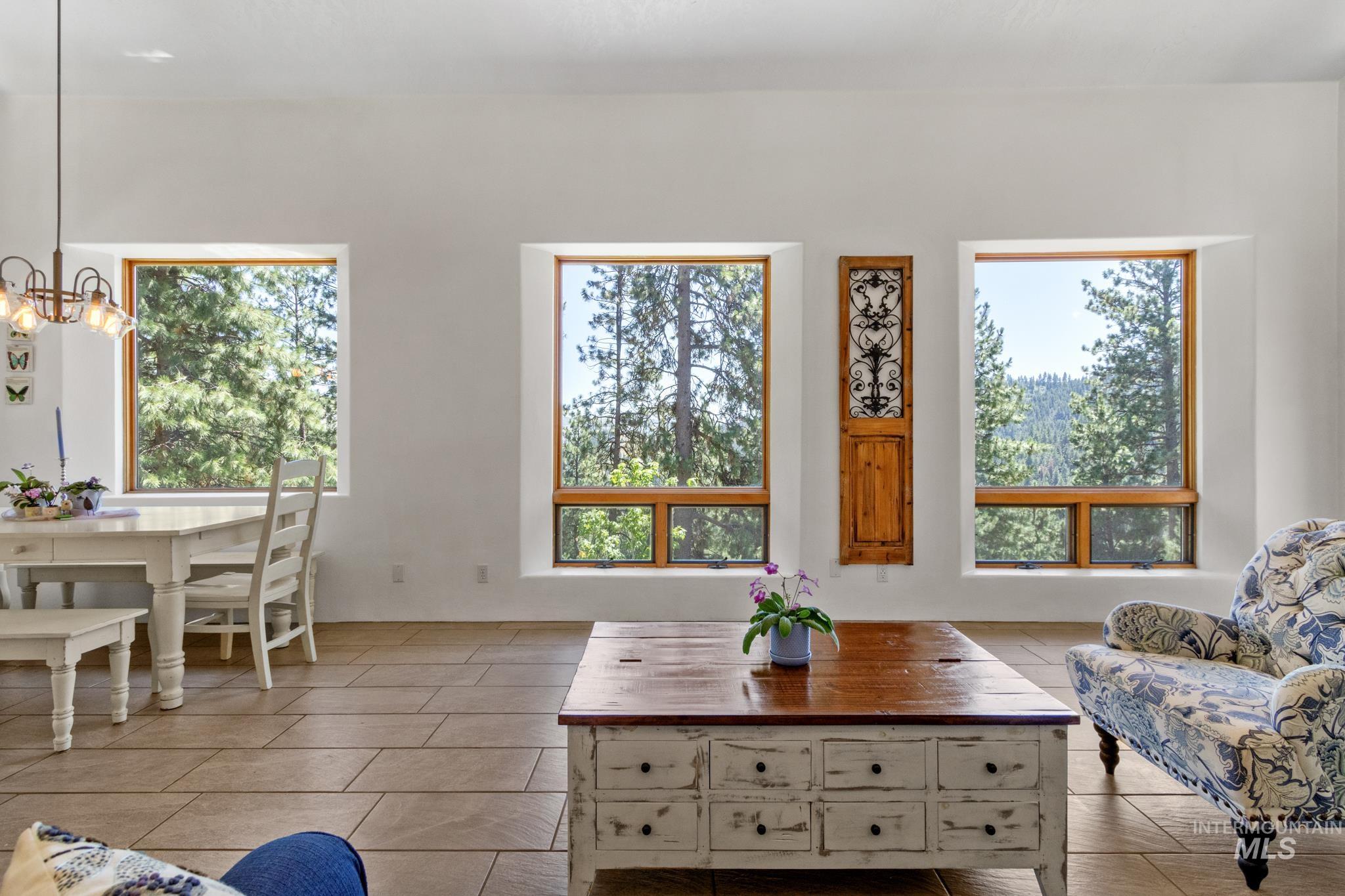 222 Rush Creek Road, Boise, Idaho 83716, 3 Bedrooms, 2.5 Bathrooms, Residential For Sale, Price $799,000,MLS 98978248