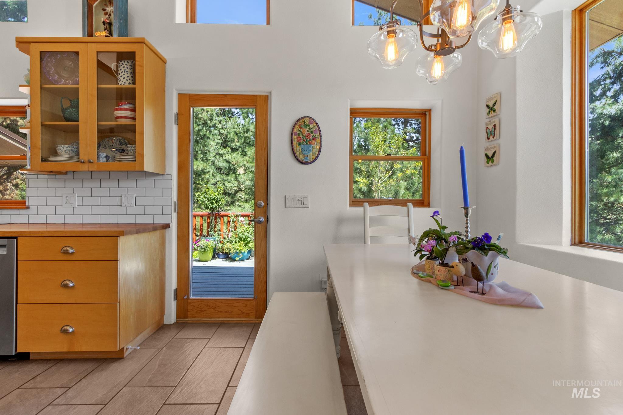 222 Rush Creek Road, Boise, Idaho 83716, 3 Bedrooms, 2.5 Bathrooms, Residential For Sale, Price $799,000,MLS 98978248