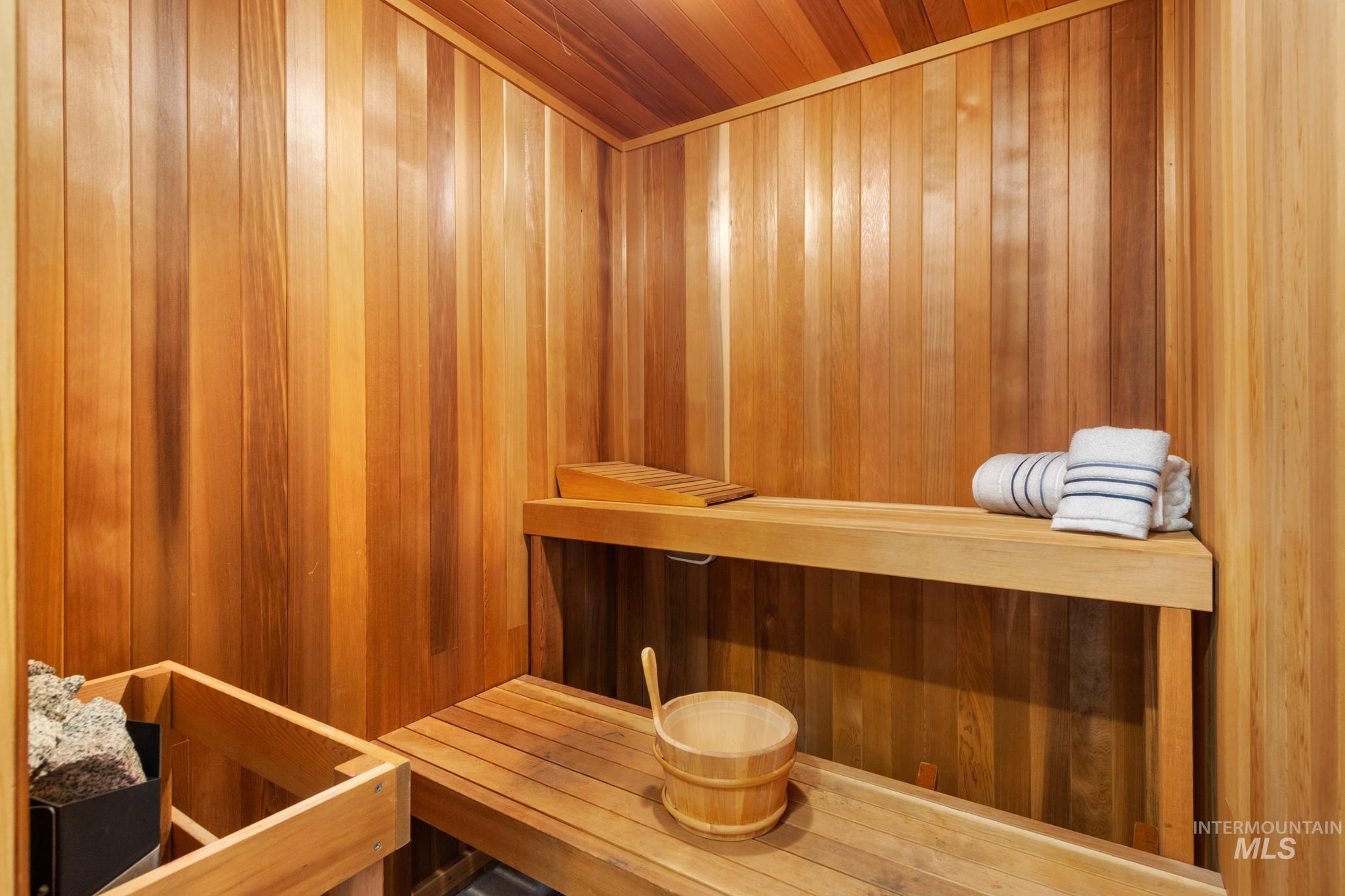 222 Rush Creek Road, Boise, Idaho 83716, 3 Bedrooms, 2.5 Bathrooms, Residential For Sale, Price $799,000,MLS 98978248