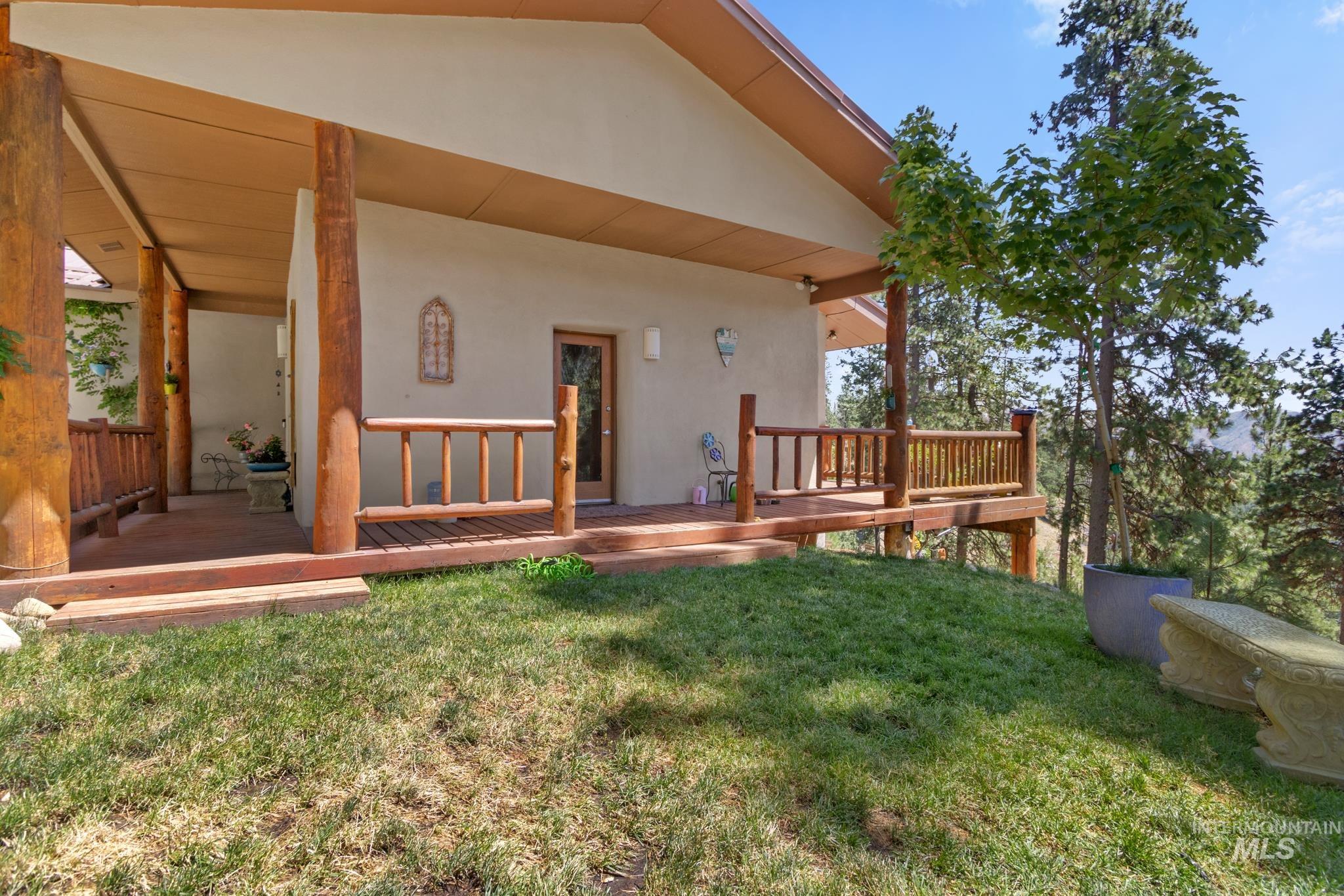 222 Rush Creek Road, Boise, Idaho 83716, 3 Bedrooms, 2.5 Bathrooms, Residential For Sale, Price $799,000,MLS 98978248