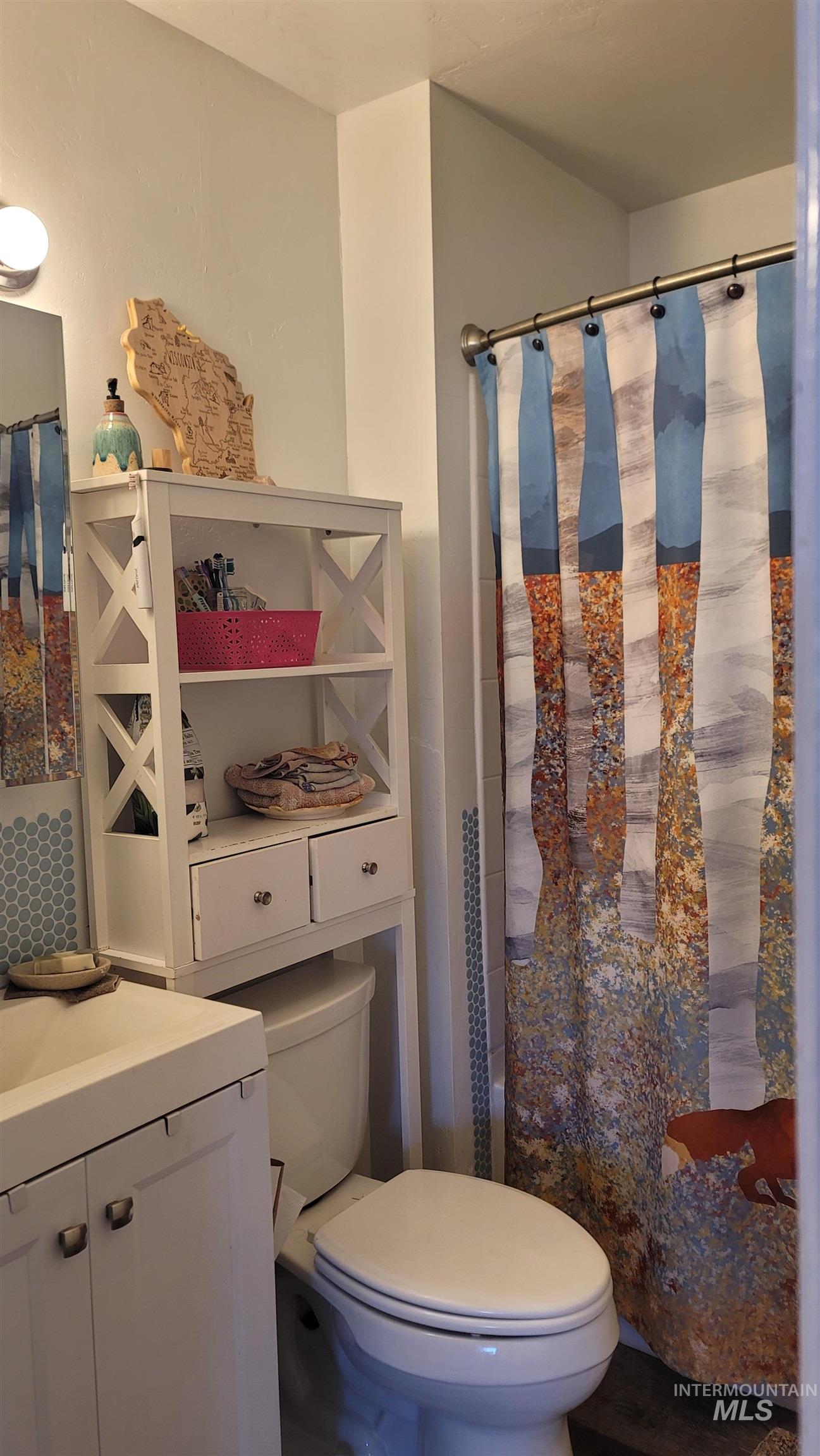 203 N Berkley St., Council, Idaho 83612, 2 Bedrooms, 1 Bathroom, Residential For Sale, Price $290,000,MLS 98978249