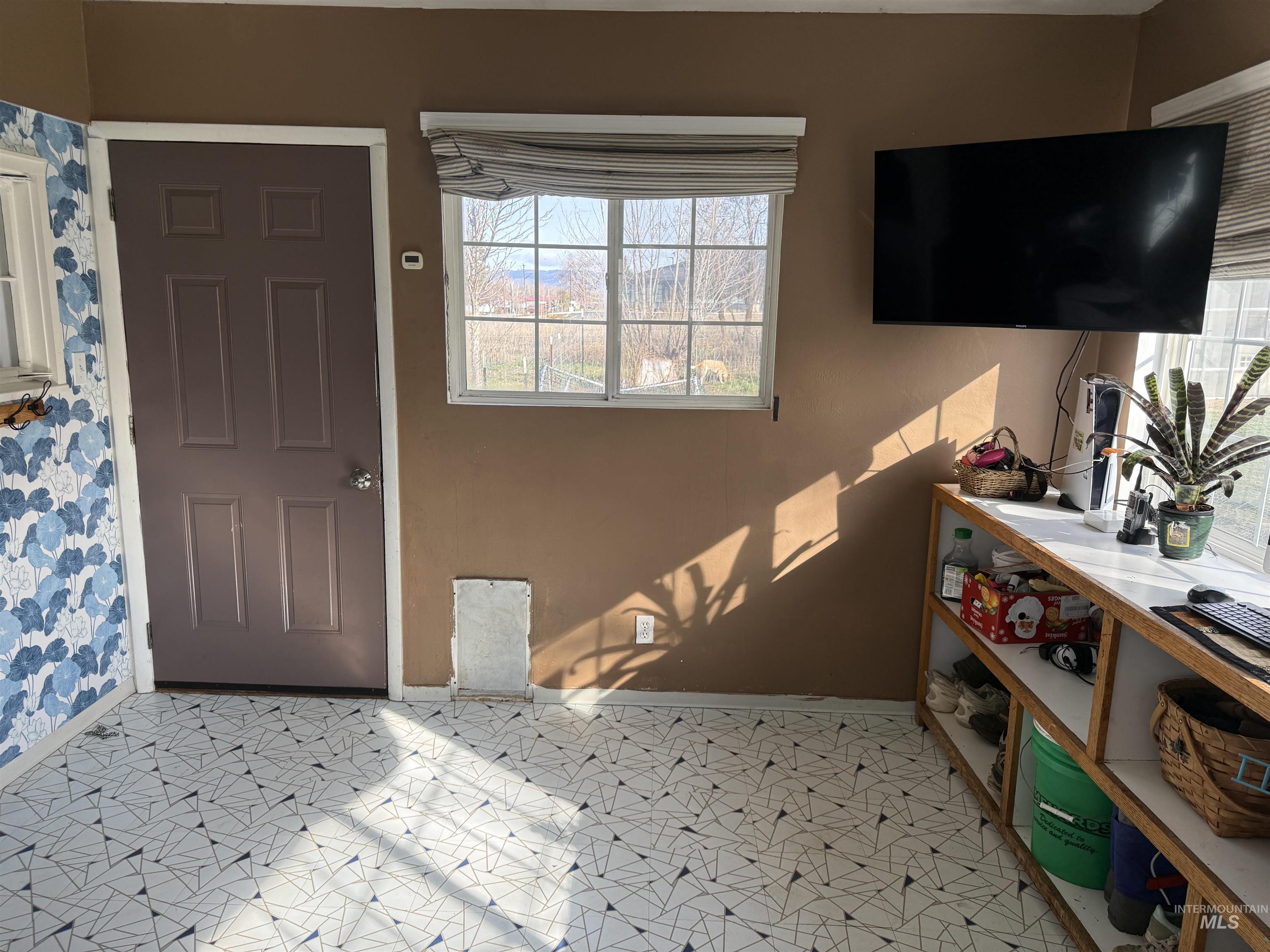 203 N Berkley St., Council, Idaho 83612, 2 Bedrooms, 1 Bathroom, Residential For Sale, Price $290,000, 98978249