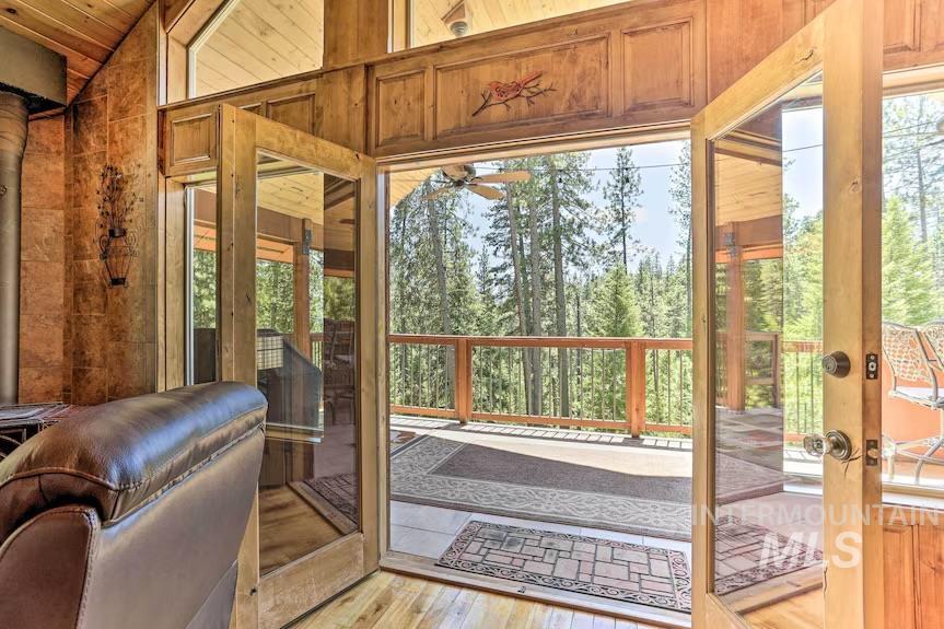 18 Shady Ln, Garden Valley, Idaho 83622, 3 Bedrooms, 3 Bathrooms, Residential For Sale, Price $1,250,000,MLS 98978250