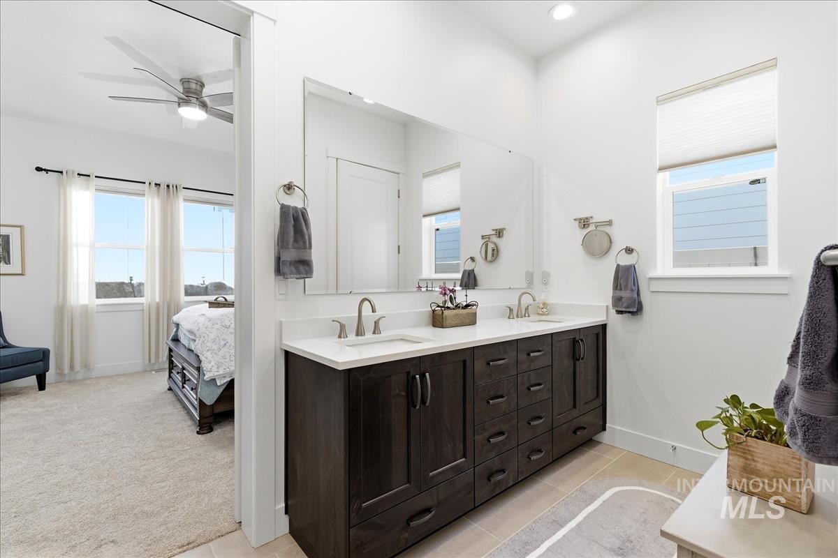 8680 W Pickett Creek St, Star, Idaho 83669, 2 Bedrooms, 2 Bathrooms, Residential For Sale, Price $599,900,MLS 98978252