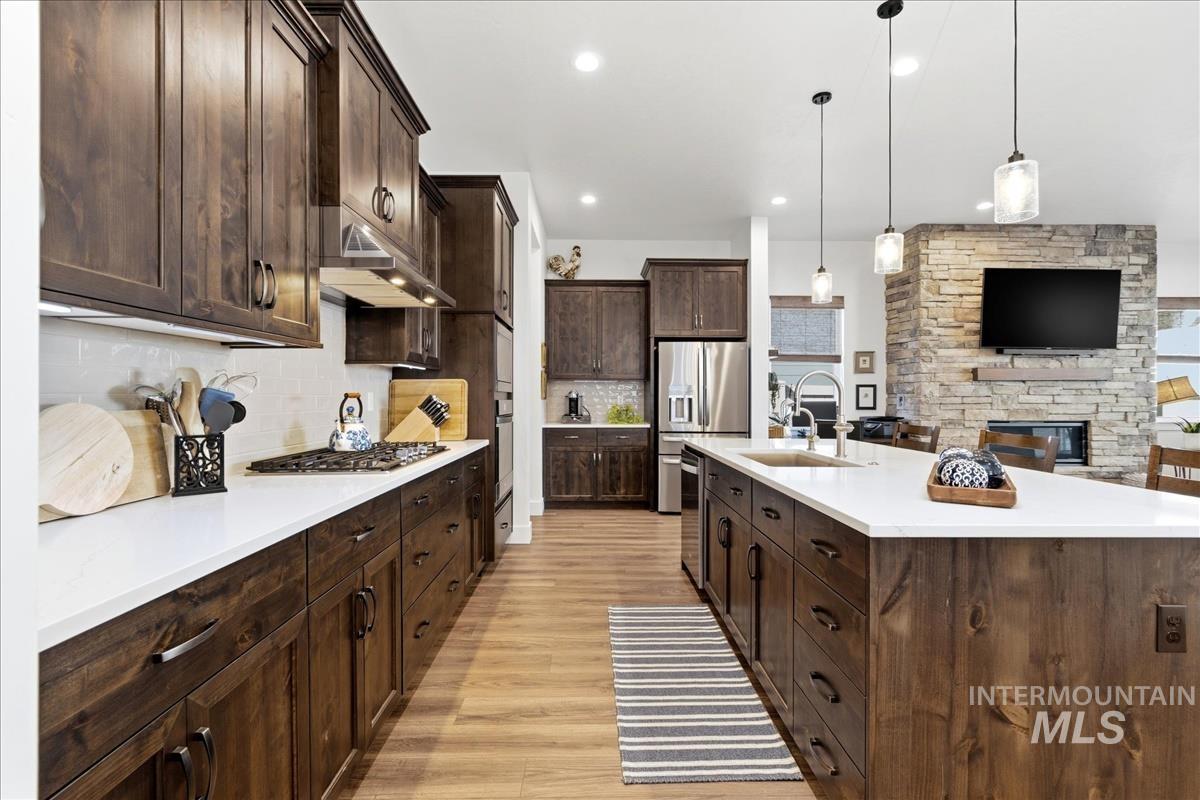 8680 W Pickett Creek St, Star, Idaho 83669, 2 Bedrooms, 2 Bathrooms, Residential For Sale, Price $599,900,MLS 98978252