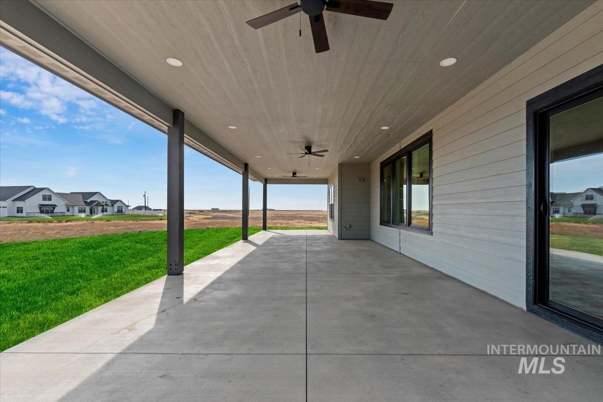 8650 SW El Camino Court, Mountain Home, Idaho 83647, 5 Bedrooms, 3 Bathrooms, Residential For Sale, Price $937,000, 98978254