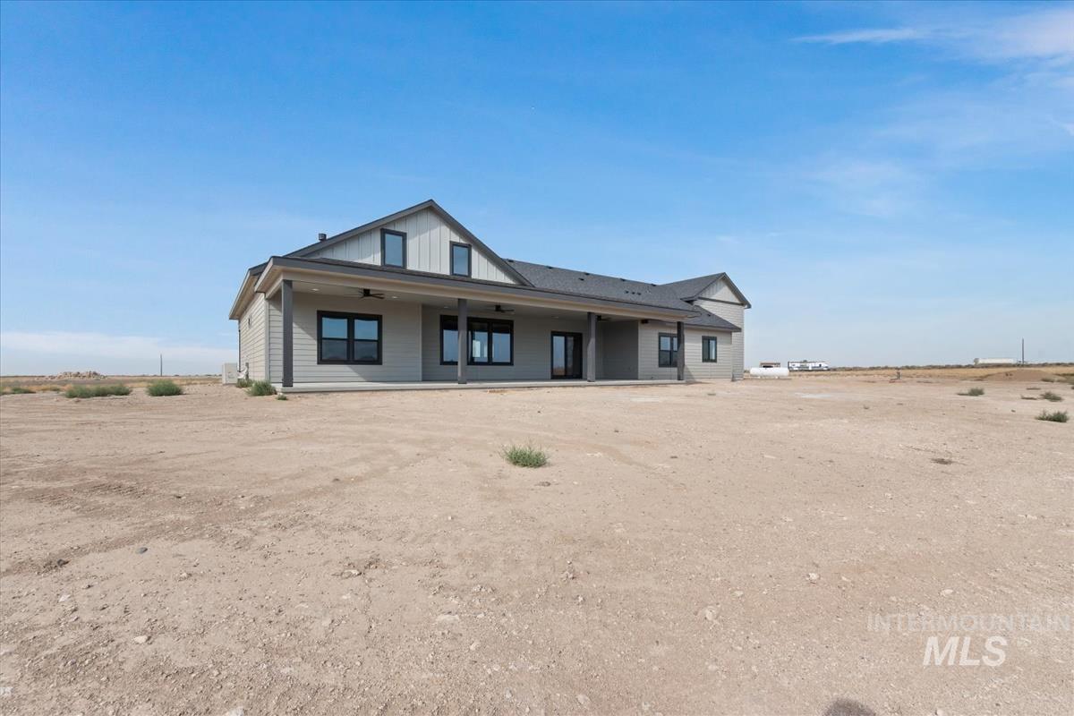8650 SW El Camino Court, Mountain Home, Idaho 83647, 5 Bedrooms, 3 Bathrooms, Residential For Sale, Price $937,000, 98978254