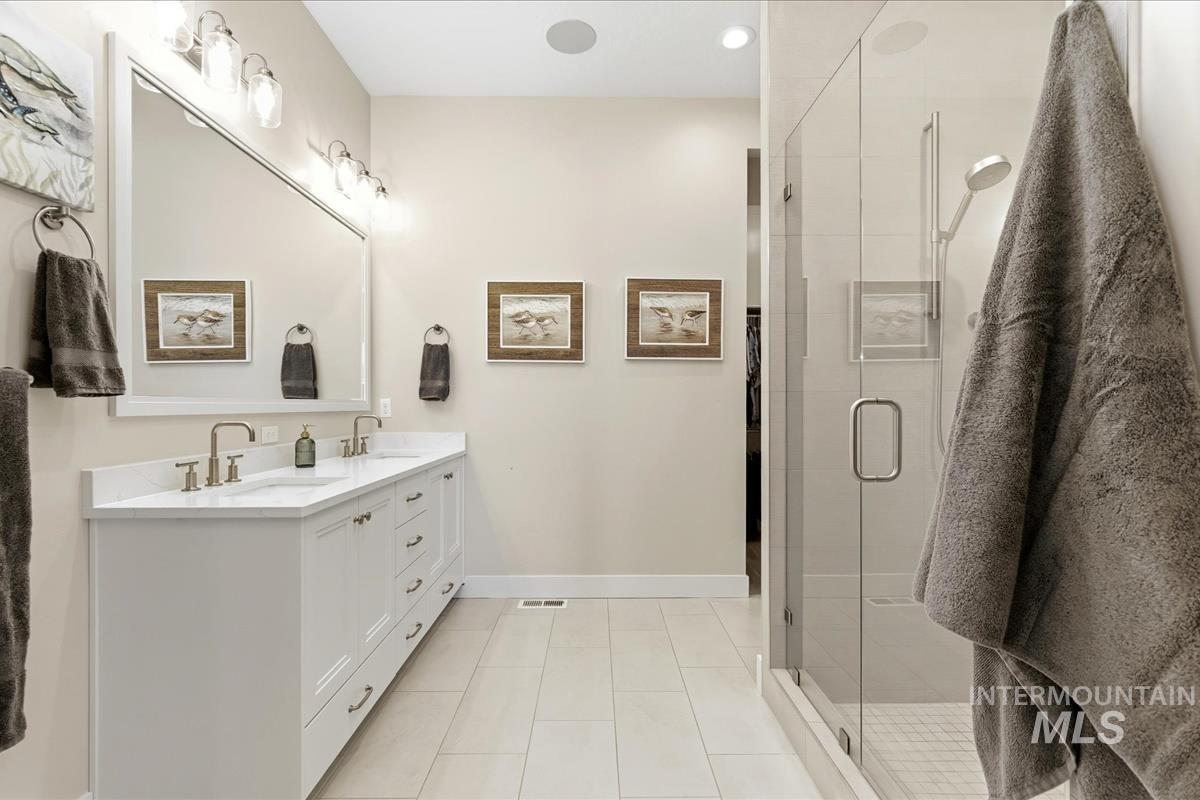 8572 W Lilburn, Star, Idaho 83669, 2 Bedrooms, 2 Bathrooms, Residential For Sale, Price $529,900,MLS 98978259