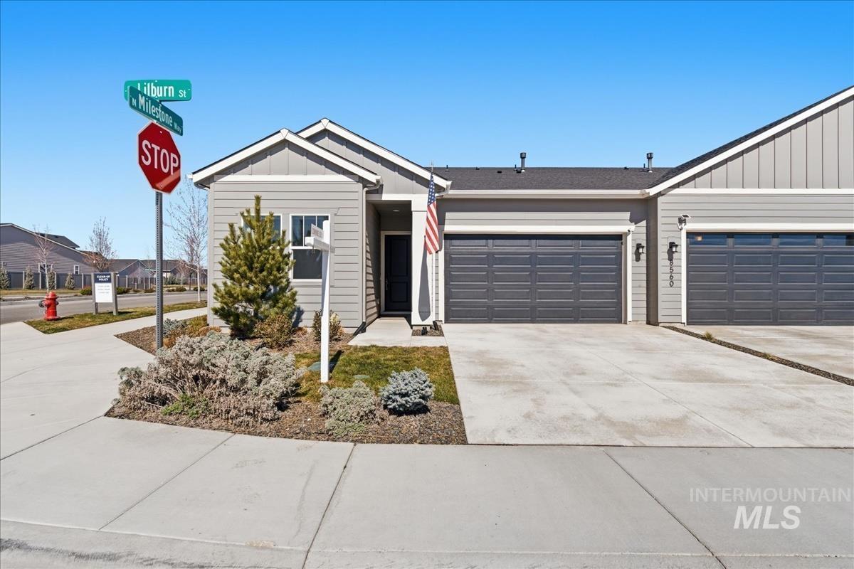 8572 W Lilburn, Star, Idaho 83669, 2 Bedrooms, 2 Bathrooms, Residential For Sale, Price $529,900,MLS 98978259