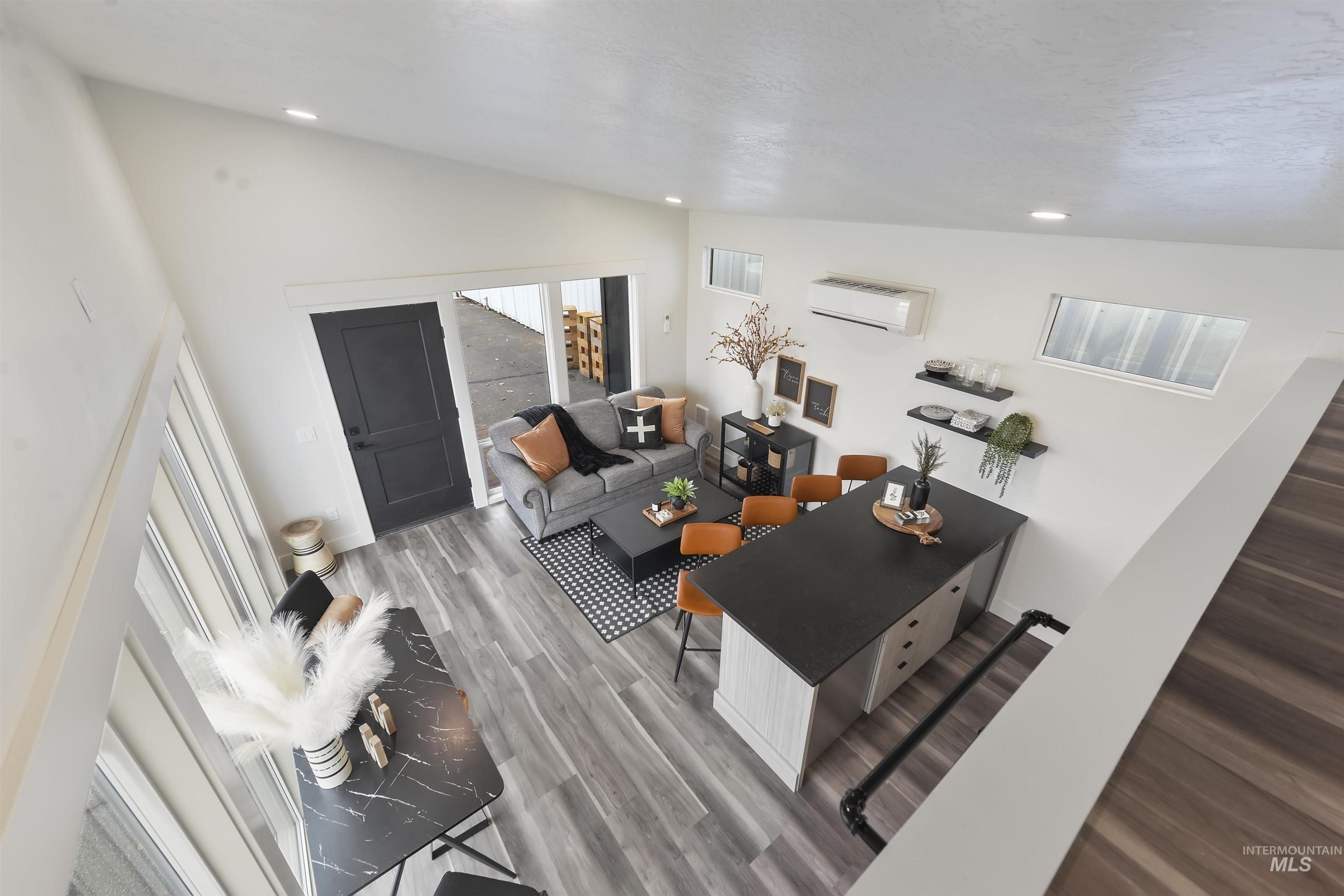 114 Raven Loop, Cascade, Idaho 83611, 1 Bedroom, 1 Bathroom, Residential For Sale, Price $299,000,MLS 98978261