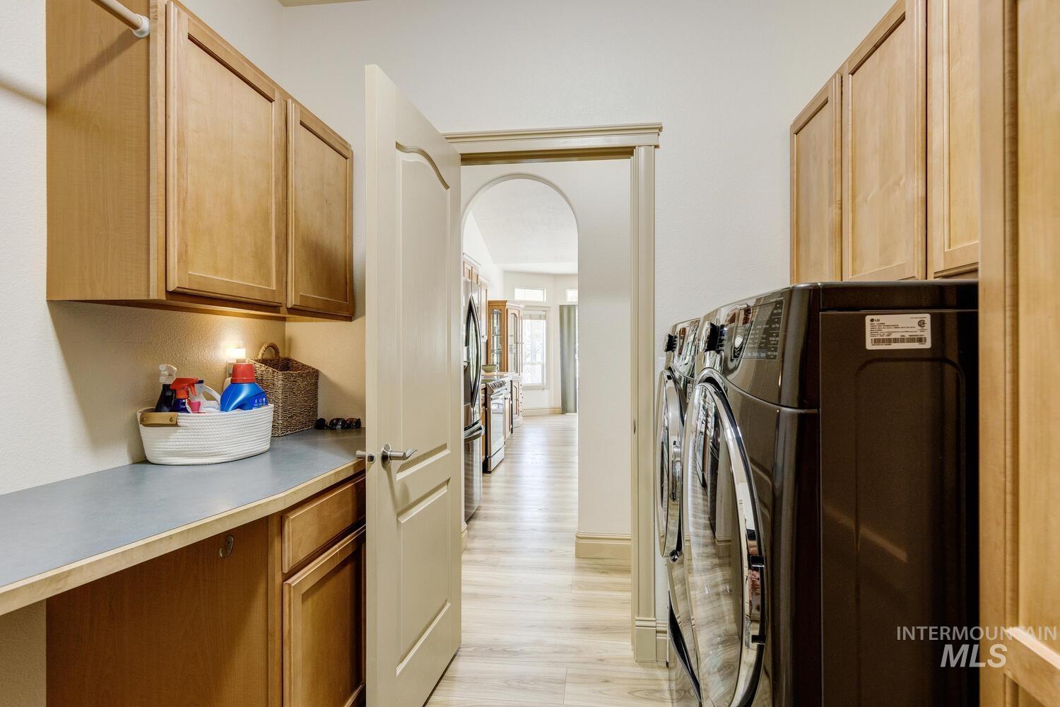 622 W Highland Avenue, Nampa, Idaho 83686, 3 Bedrooms, 2 Bathrooms, Residential For Sale, Price $550,000,MLS 98978263