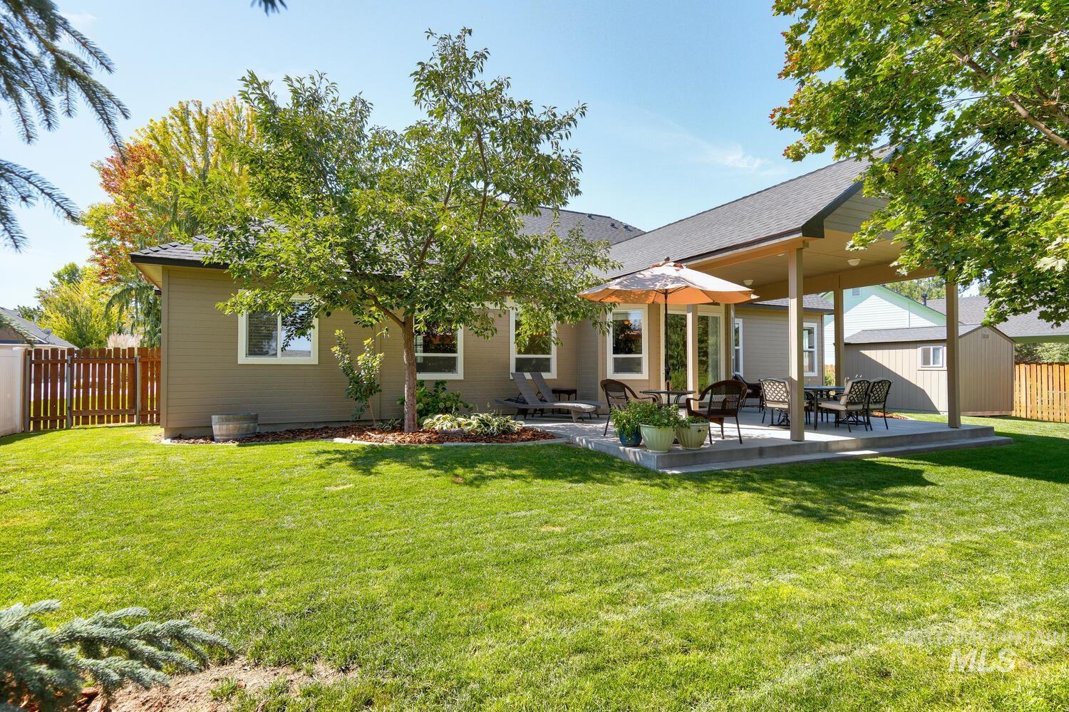 622 W Highland Avenue, Nampa, Idaho 83686, 3 Bedrooms, 2 Bathrooms, Residential For Sale, Price $550,000,MLS 98978263