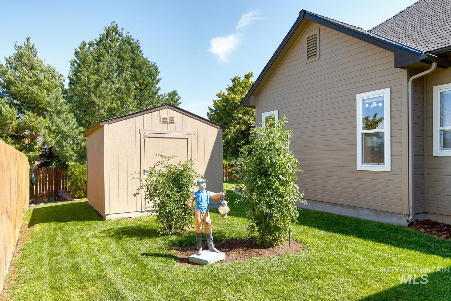 622 W Highland Avenue, Nampa, Idaho 83686, 3 Bedrooms, 2 Bathrooms, Residential For Sale, Price $550,000,MLS 98978263