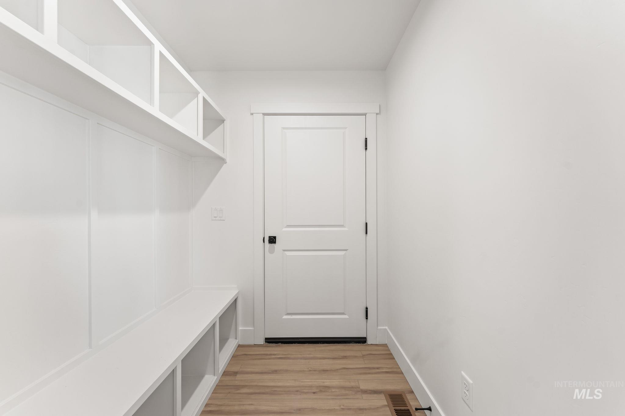 1330 19th Ave E, Jerome, Idaho 83338, 3 Bedrooms, 2 Bathrooms, Residential For Sale, Price $425,000,MLS 98978264