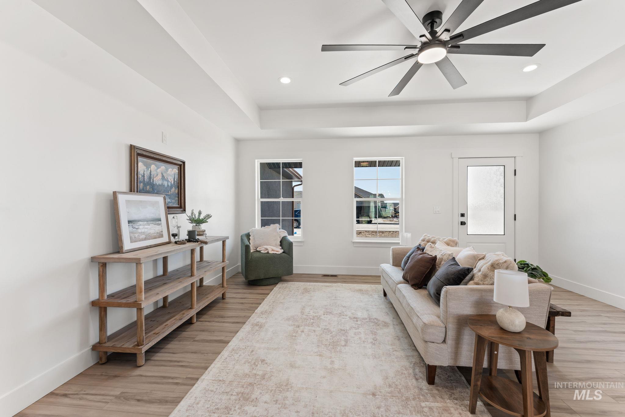 1330 19th Ave E, Jerome, Idaho 83338, 3 Bedrooms, 2 Bathrooms, Residential For Sale, Price $425,000,MLS 98978264