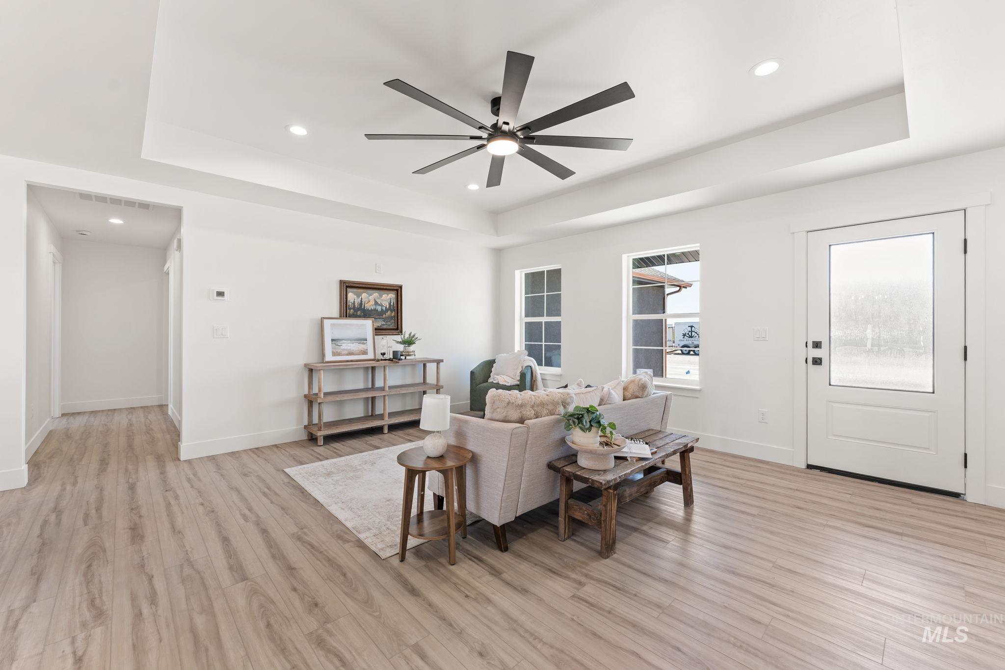 1330 19th Ave E, Jerome, Idaho 83338, 3 Bedrooms, 2 Bathrooms, Residential For Sale, Price $425,000,MLS 98978264