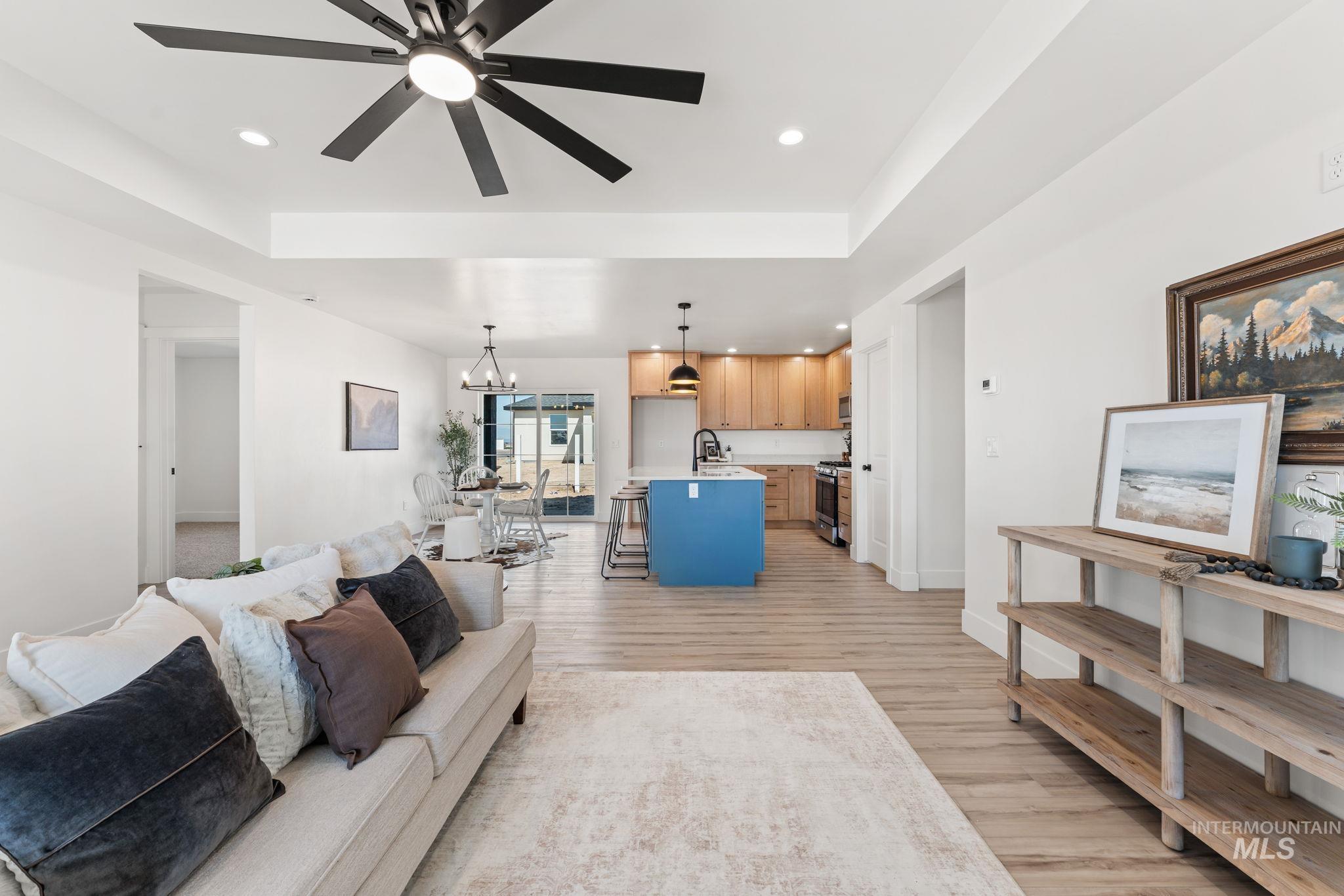 1330 19th Ave E, Jerome, Idaho 83338, 3 Bedrooms, 2 Bathrooms, Residential For Sale, Price $425,000,MLS 98978264