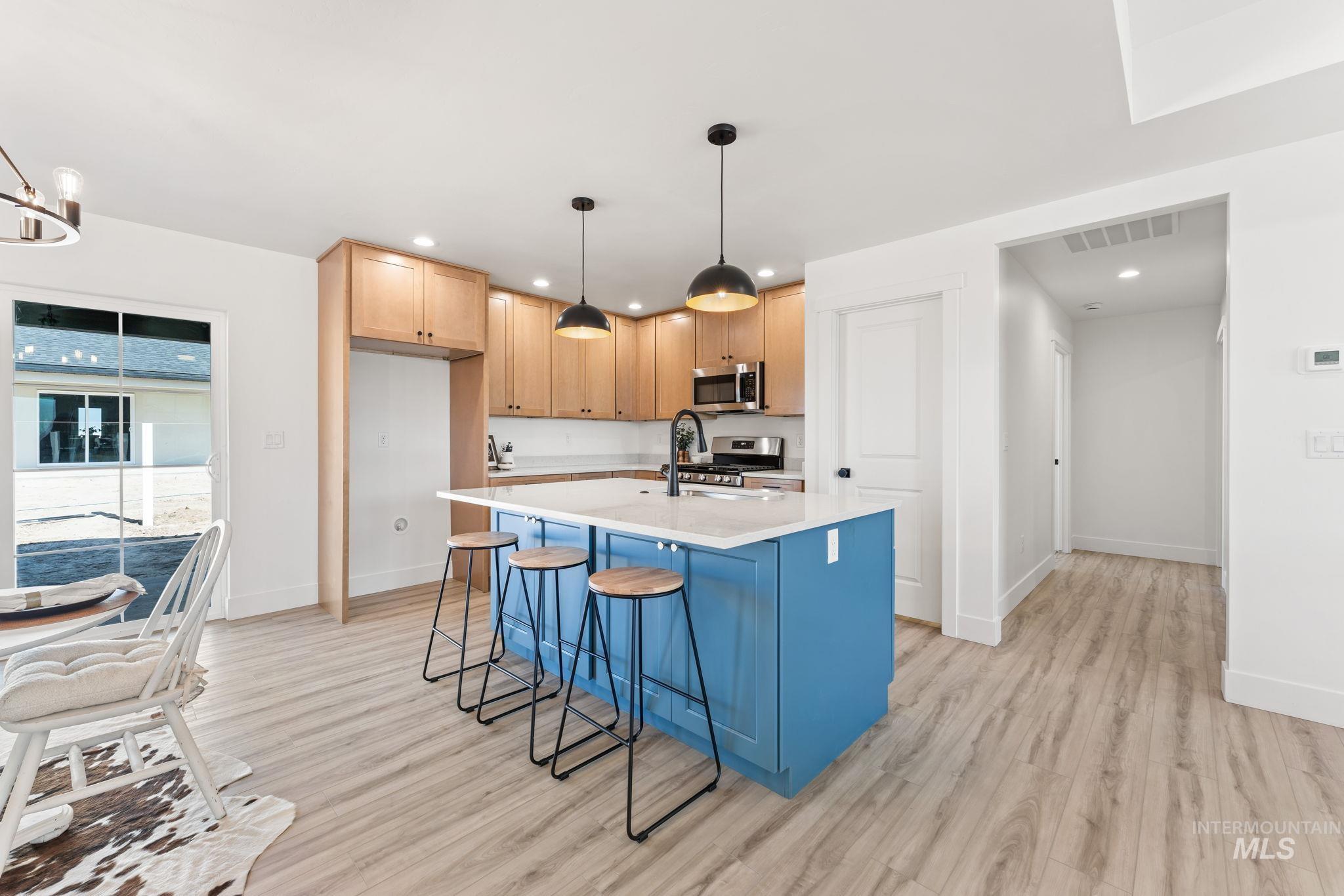 1330 19th Ave E, Jerome, Idaho 83338, 3 Bedrooms, 2 Bathrooms, Residential For Sale, Price $425,000,MLS 98978264