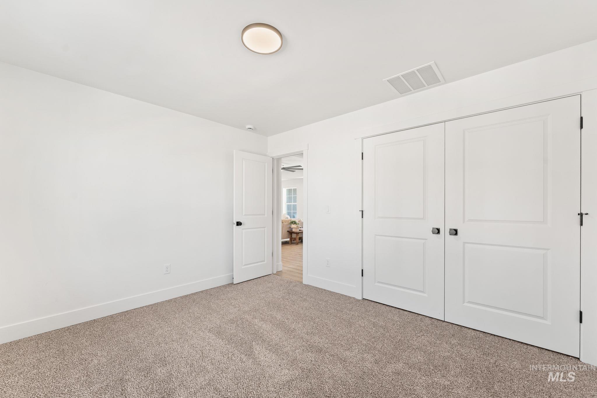 1330 19th Ave E, Jerome, Idaho 83338, 3 Bedrooms, 2 Bathrooms, Residential For Sale, Price $425,000,MLS 98978264