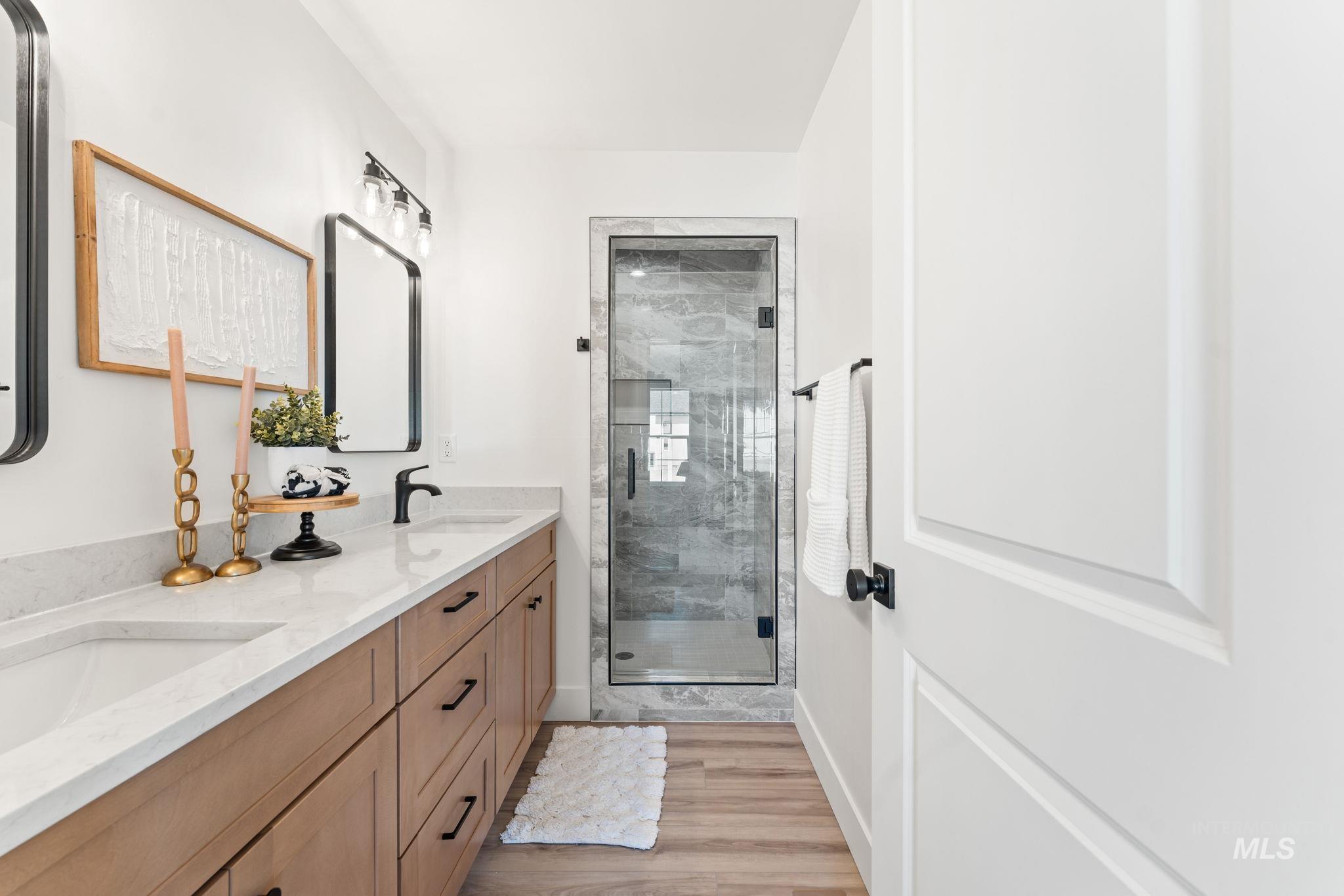 1330 19th Ave E, Jerome, Idaho 83338, 3 Bedrooms, 2 Bathrooms, Residential For Sale, Price $425,000,MLS 98978264