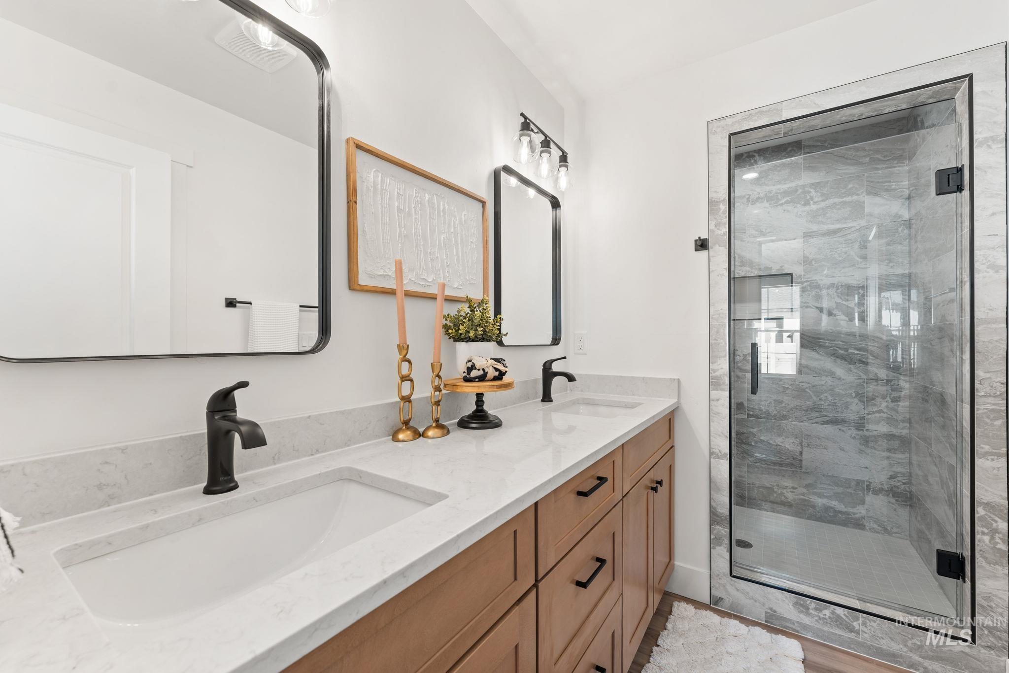 1330 19th Ave E, Jerome, Idaho 83338, 3 Bedrooms, 2 Bathrooms, Residential For Sale, Price $425,000,MLS 98978264