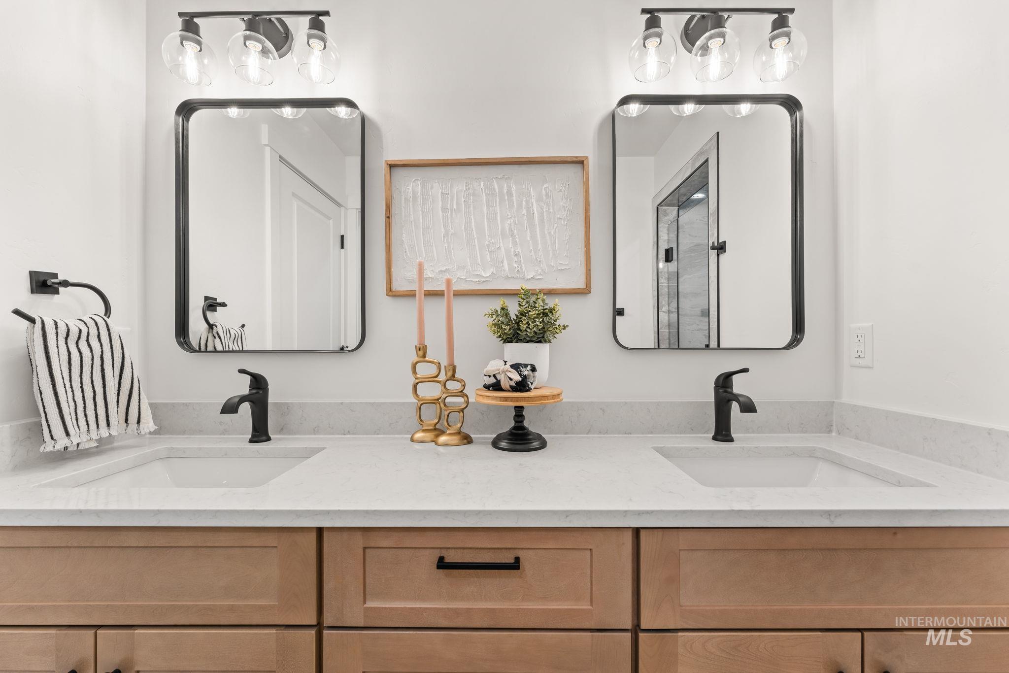 1330 19th Ave E, Jerome, Idaho 83338, 3 Bedrooms, 2 Bathrooms, Residential For Sale, Price $425,000,MLS 98978264