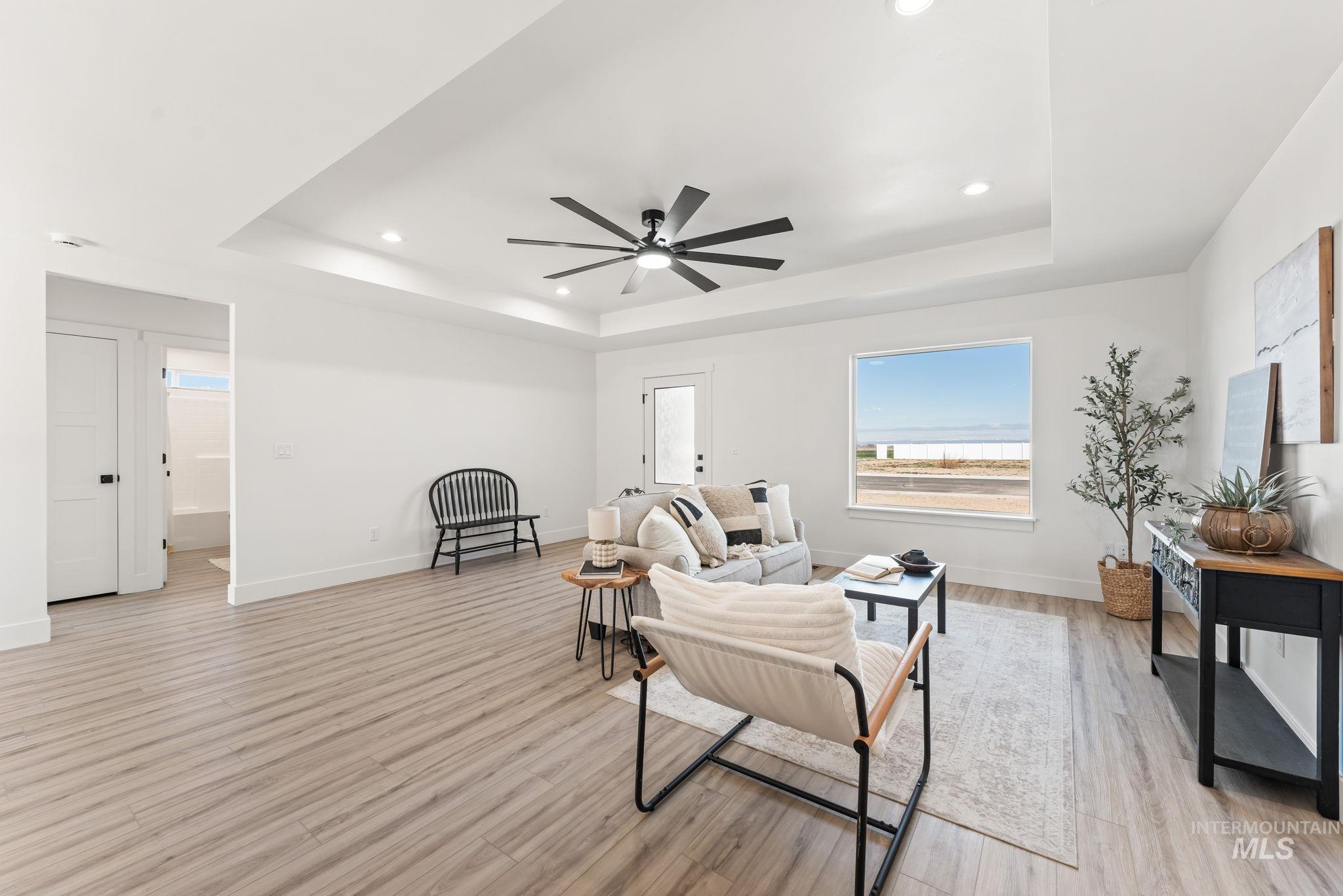 1325 20th Ave E, Jerome, Idaho 83338, 3 Bedrooms, 2 Bathrooms, Residential For Sale, Price $430,000,MLS 98978267