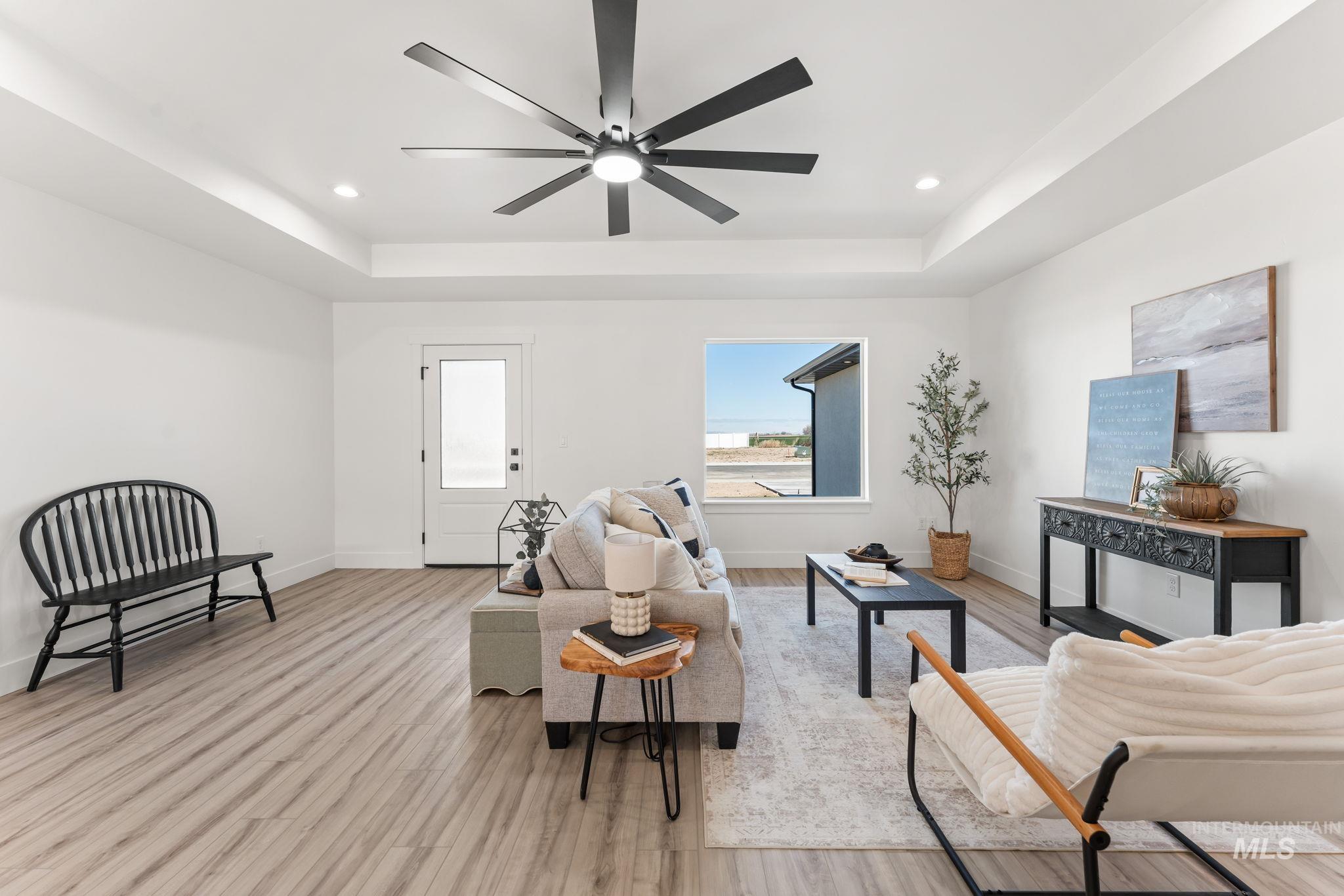 1325 20th Ave E, Jerome, Idaho 83338, 3 Bedrooms, 2 Bathrooms, Residential For Sale, Price $430,000,MLS 98978267