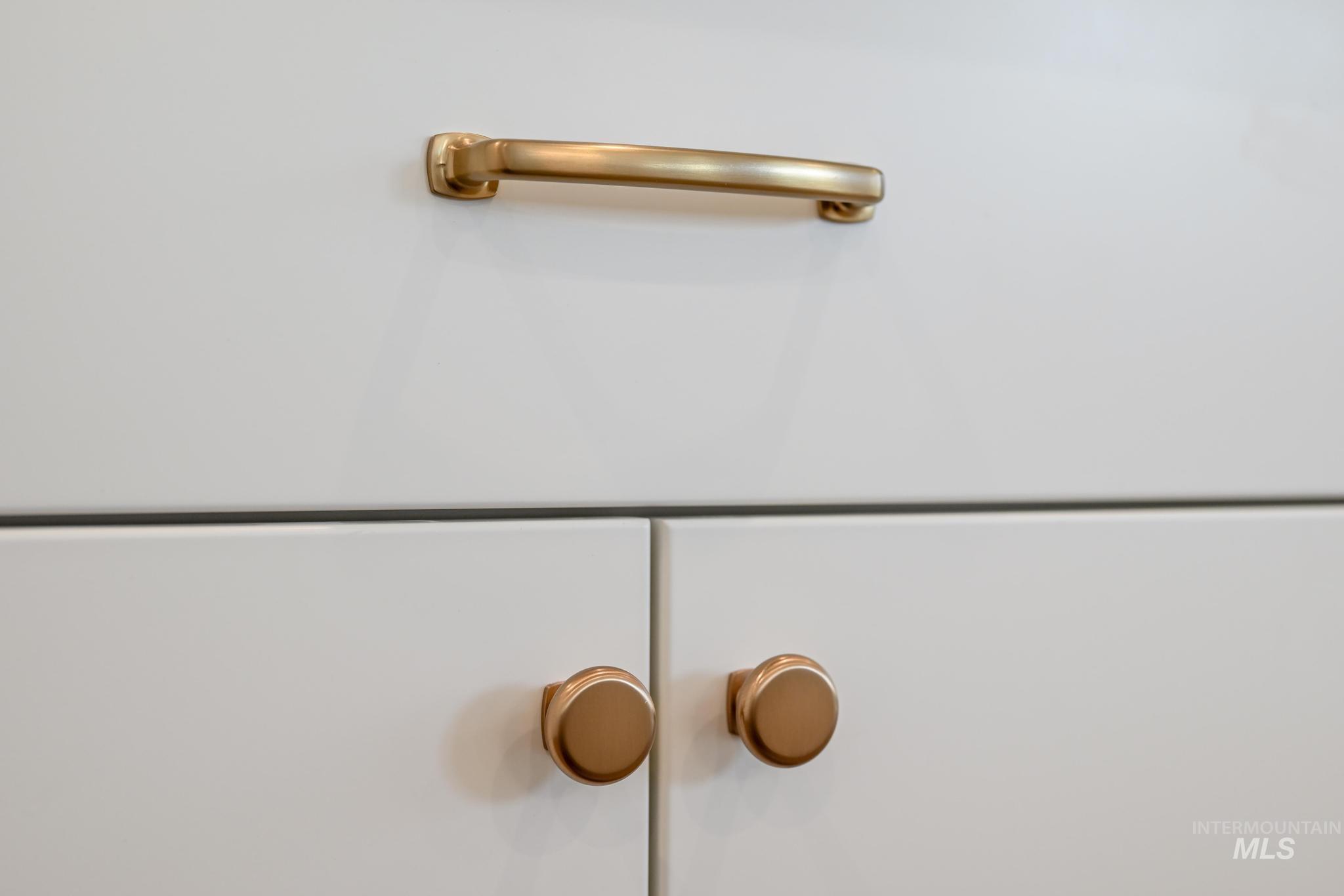 1366 W Grassland Ct, Middleton, Idaho 83644, 4 Bedrooms, 3.5 Bathrooms, Residential For Sale, Price $669,000,MLS 98978268