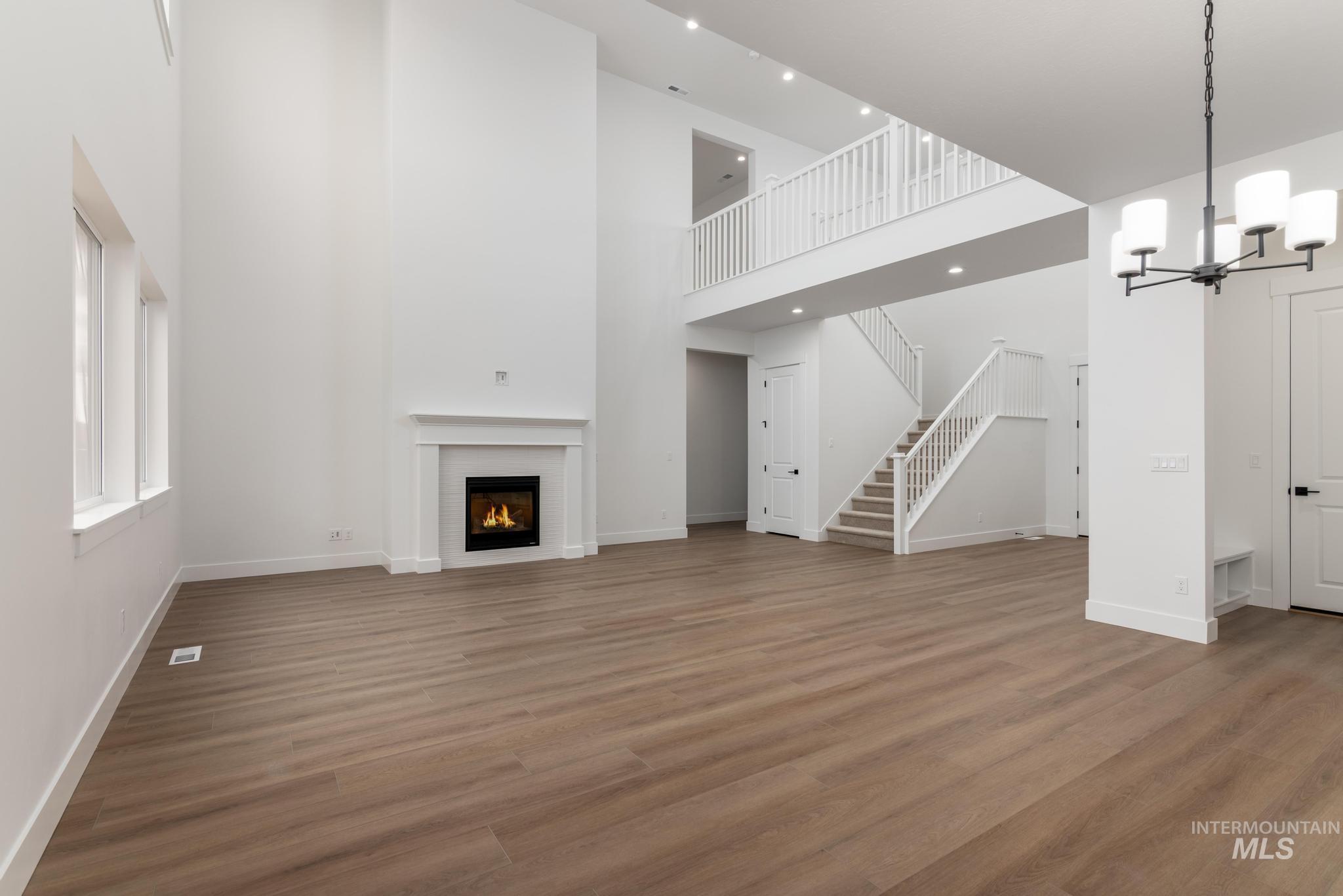 1366 W Grassland Ct, Middleton, Idaho 83644, 4 Bedrooms, 3.5 Bathrooms, Residential For Sale, Price $689,000,MLS 98978268