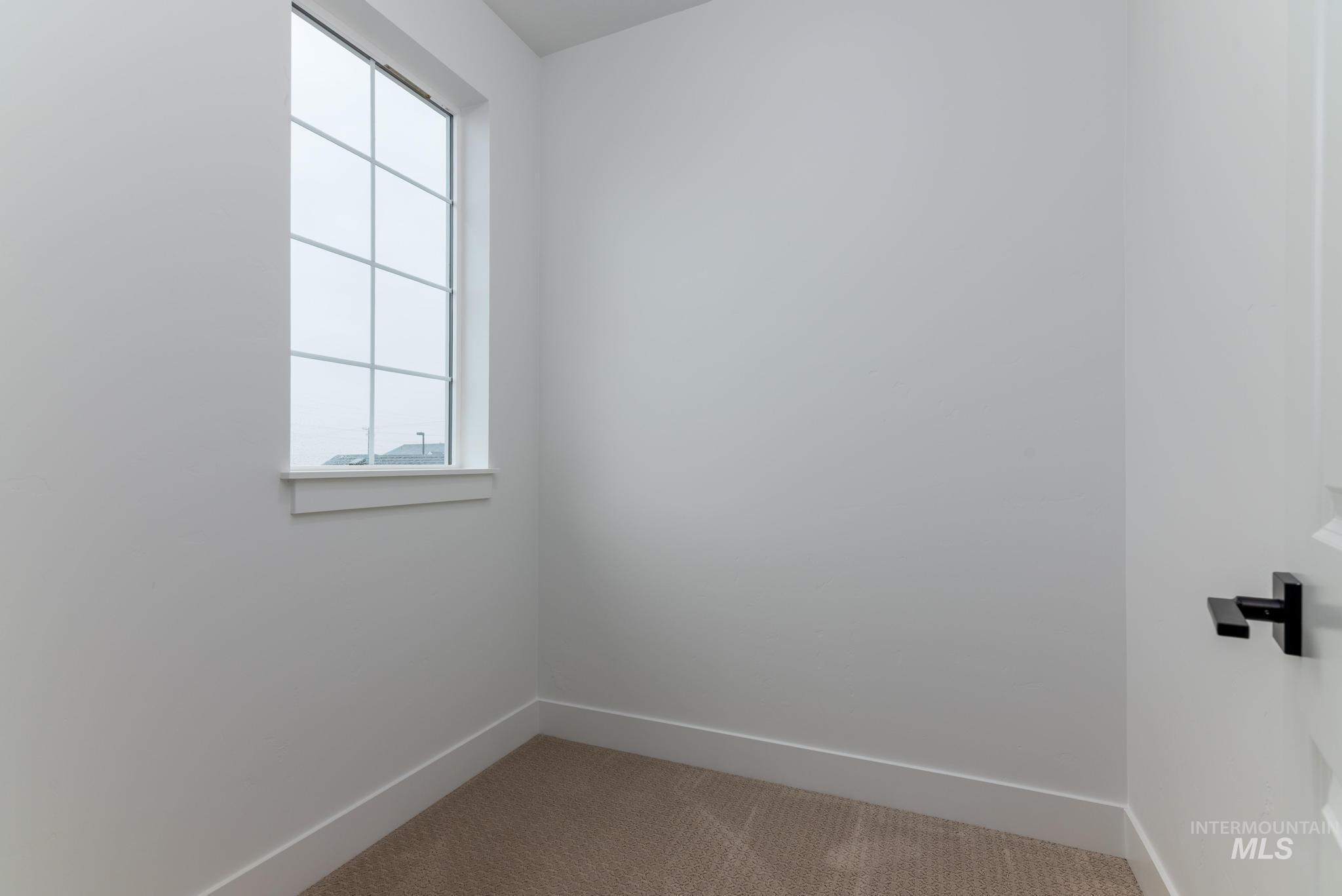 1366 W Grassland Ct, Middleton, Idaho 83644, 4 Bedrooms, 3.5 Bathrooms, Residential For Sale, Price $669,000,MLS 98978268