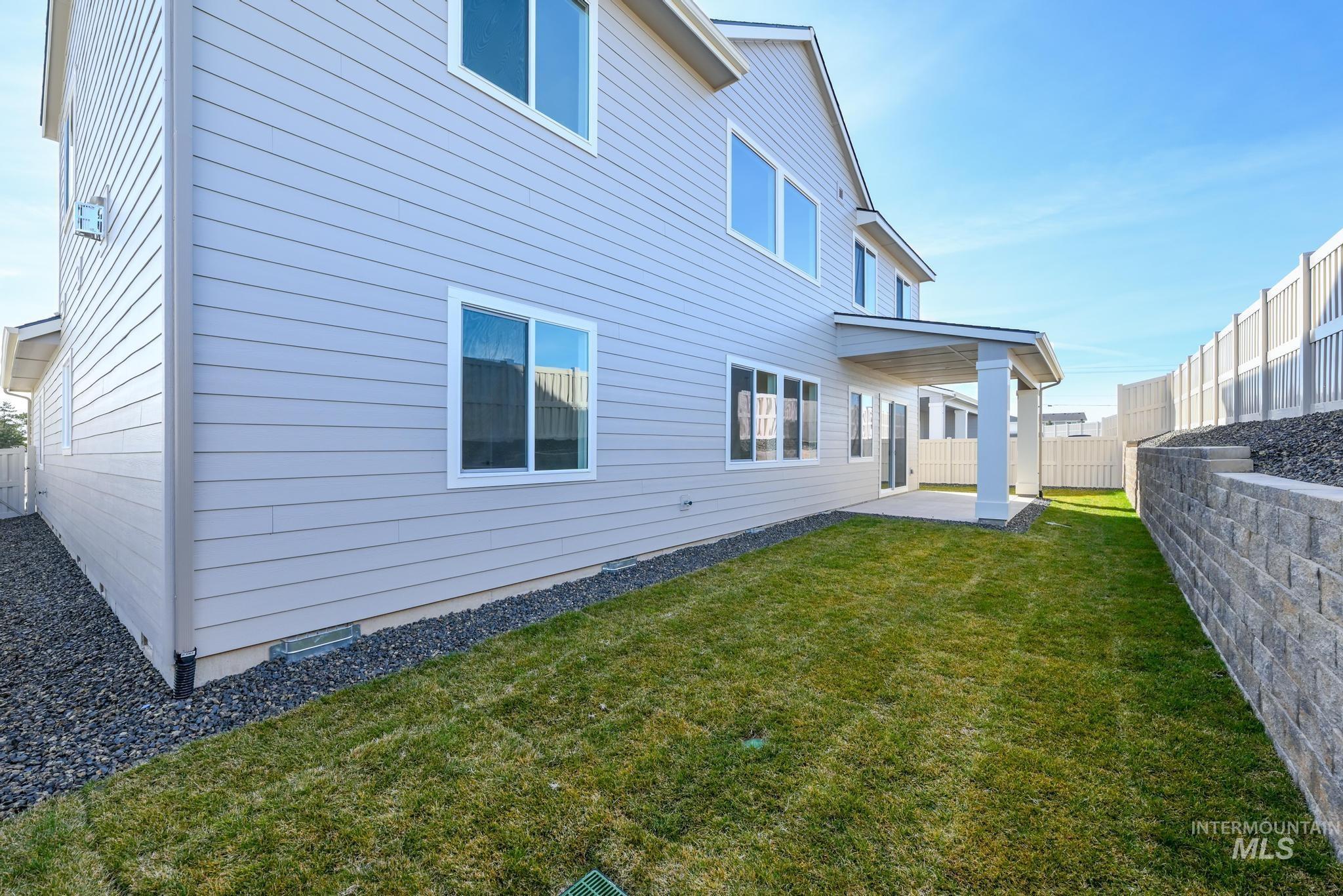 1366 W Grassland Ct, Middleton, Idaho 83644, 4 Bedrooms, 3.5 Bathrooms, Residential For Sale, Price $669,000,MLS 98978268