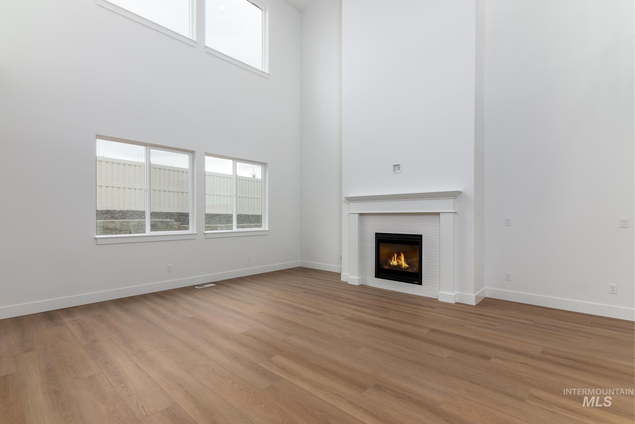 1366 W Grassland Ct, Middleton, Idaho 83644, 4 Bedrooms, 3.5 Bathrooms, Residential For Sale, Price $669,000,MLS 98978268