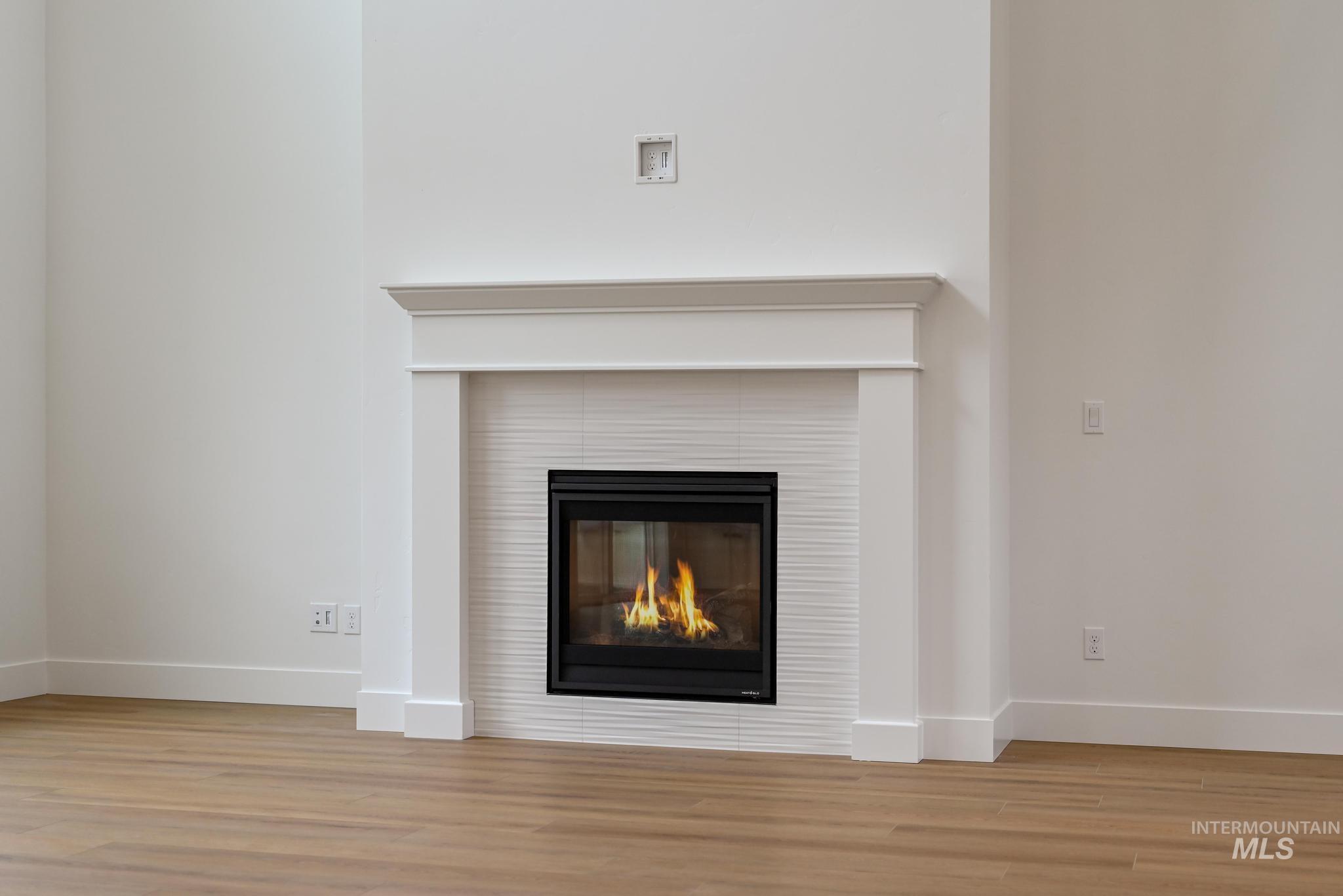 1366 W Grassland Ct, Middleton, Idaho 83644, 4 Bedrooms, 3.5 Bathrooms, Residential For Sale, Price $669,000,MLS 98978268