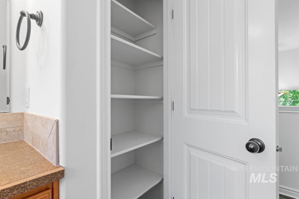 1411 S Euclid Ave., Boise, Idaho 83706, 3 Bedrooms, 2.5 Bathrooms, Residential Income For Sale, Price $599,900,MLS 98978269