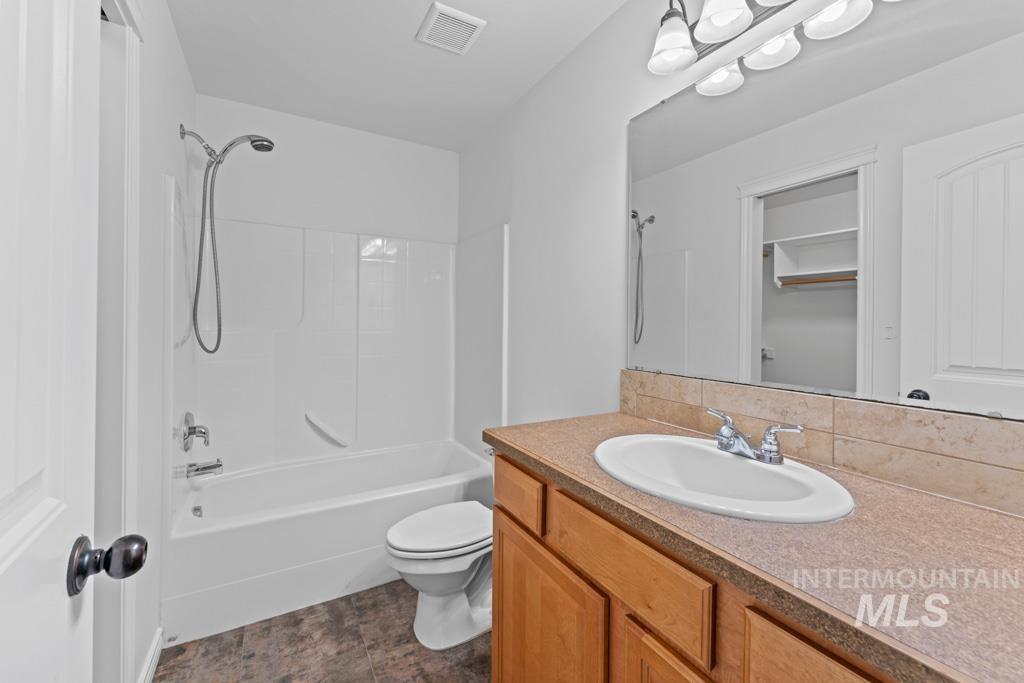 1411 S Euclid Ave., Boise, Idaho 83706, 3 Bedrooms, 2.5 Bathrooms, Residential Income For Sale, Price $599,900,MLS 98978269