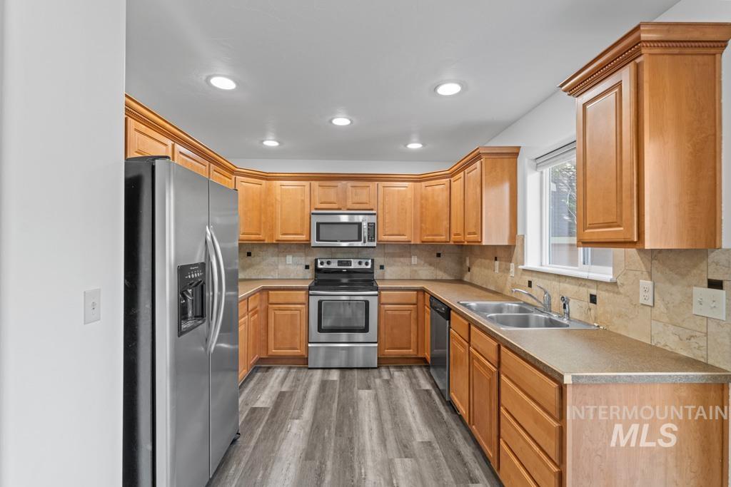 1411 S Euclid Ave., Boise, Idaho 83706, 3 Bedrooms, 2.5 Bathrooms, Residential Income For Sale, Price $599,900,MLS 98978269