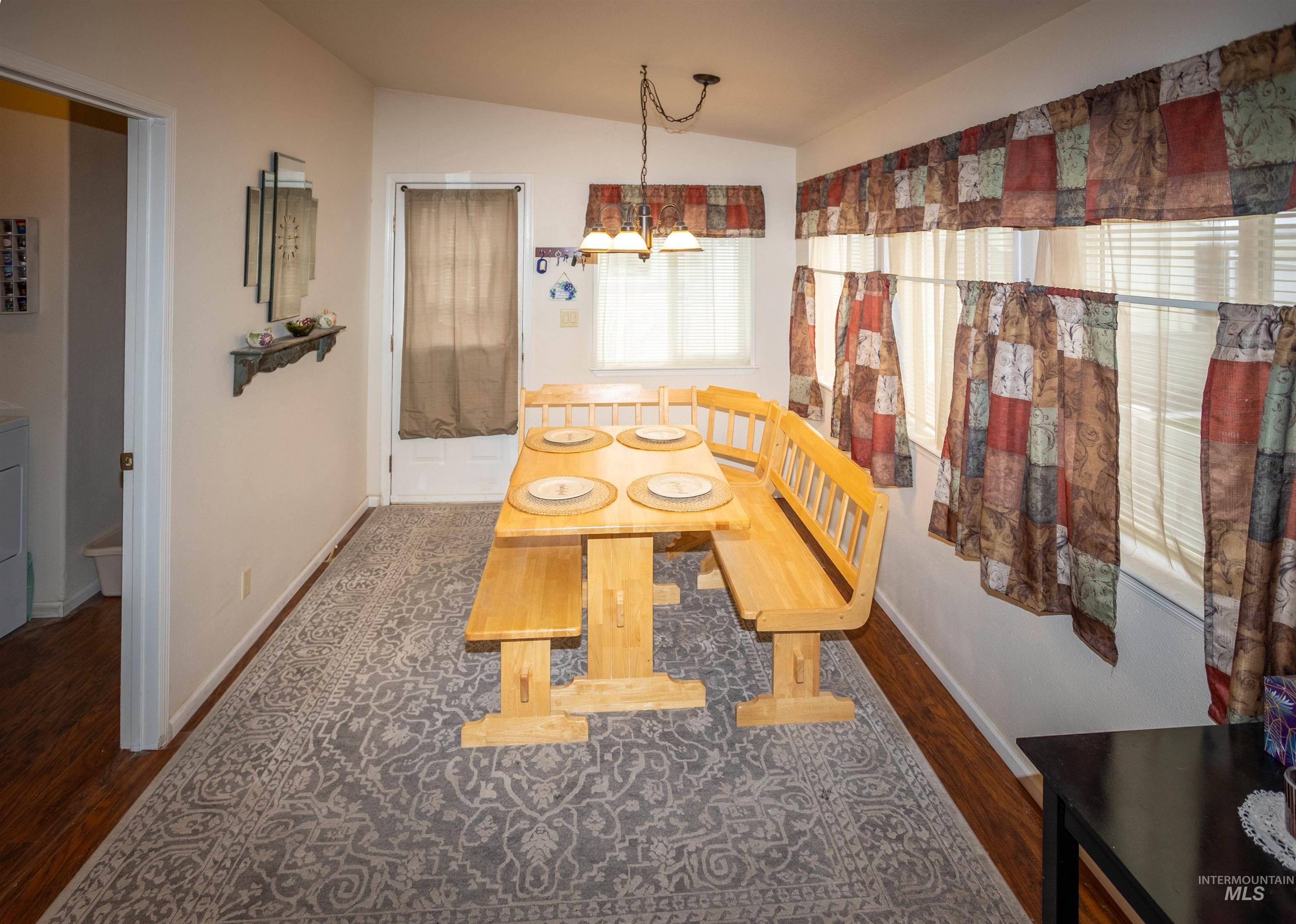 9390 W Ustick #19, Boise, Idaho 83704, 3 Bedrooms, 2 Bathrooms, Residential For Sale, Price $250,000,MLS 98978270