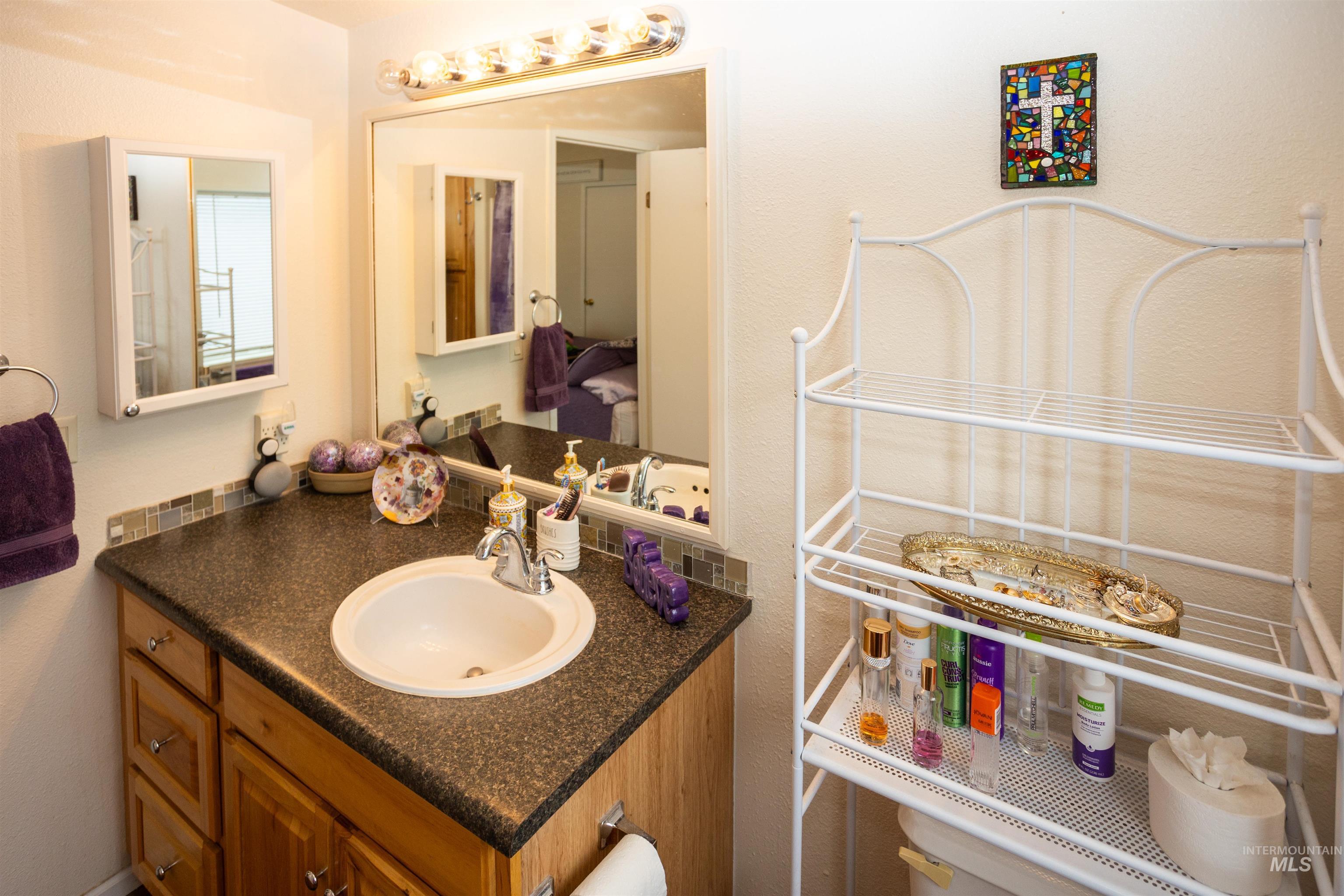 9390 W Ustick #19, Boise, Idaho 83704, 3 Bedrooms, 2 Bathrooms, Residential For Sale, Price $250,000,MLS 98978270