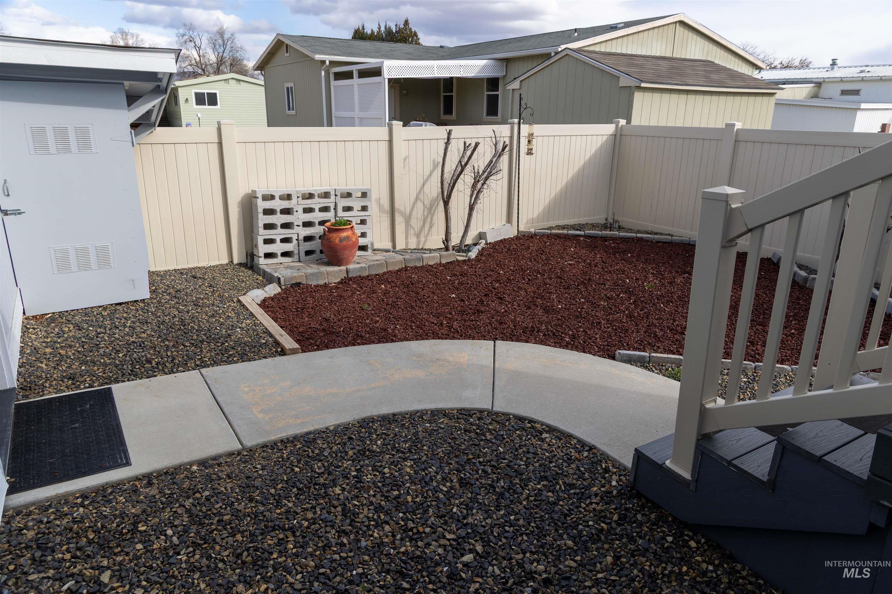 9390 W Ustick #19, Boise, Idaho 83704, 3 Bedrooms, 2 Bathrooms, Residential For Sale, Price $250,000,MLS 98978270